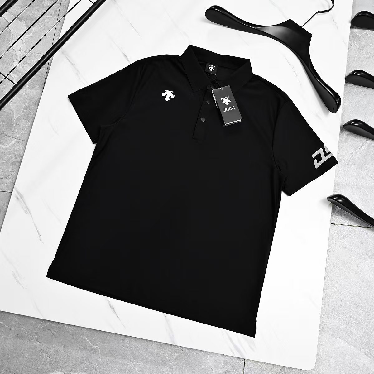 Alternative view of T-Shirt 08676