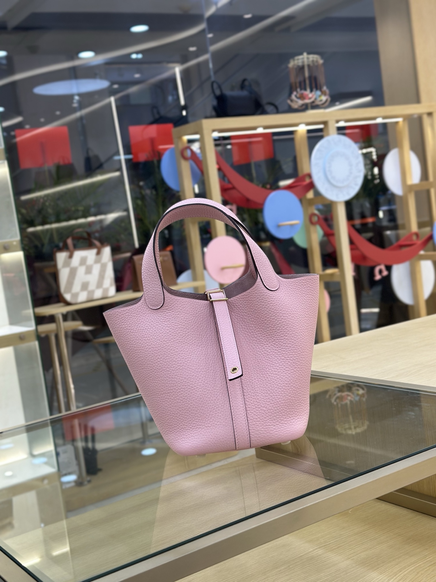 NO:698258,Vegetable basket icotin...18cm imported TC leather 3q cherry blossom pink gold buckle wax thread hand sewing Hermes, Hermes, hermes, Hermes,19860909菜篮子icotin...18cm 进口TC皮 3q樱花粉 金扣 蜡线手缝 爱马仕,爱马仕,hermes,Hermes,,Bag