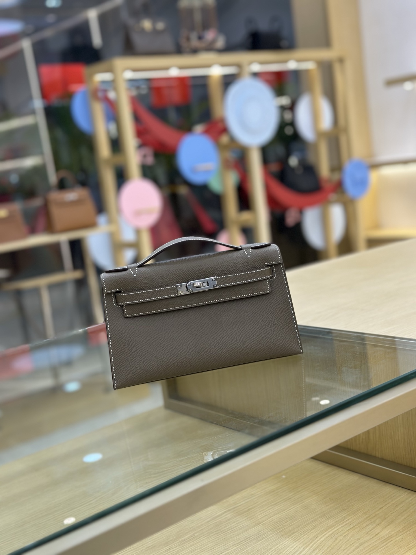 NO:698074,Fully hand-sewn wax thread first generation Mini Kelly 22cm clutch/evening bag esom leather elephant gray silver buckle, Hermes, hermes, Hermes,19860909全手缝蜡线一代Mini Kelly 22cm 手包/晚宴包 esom皮 大象灰银扣,爱马仕,hermes,Hermes,,Bag