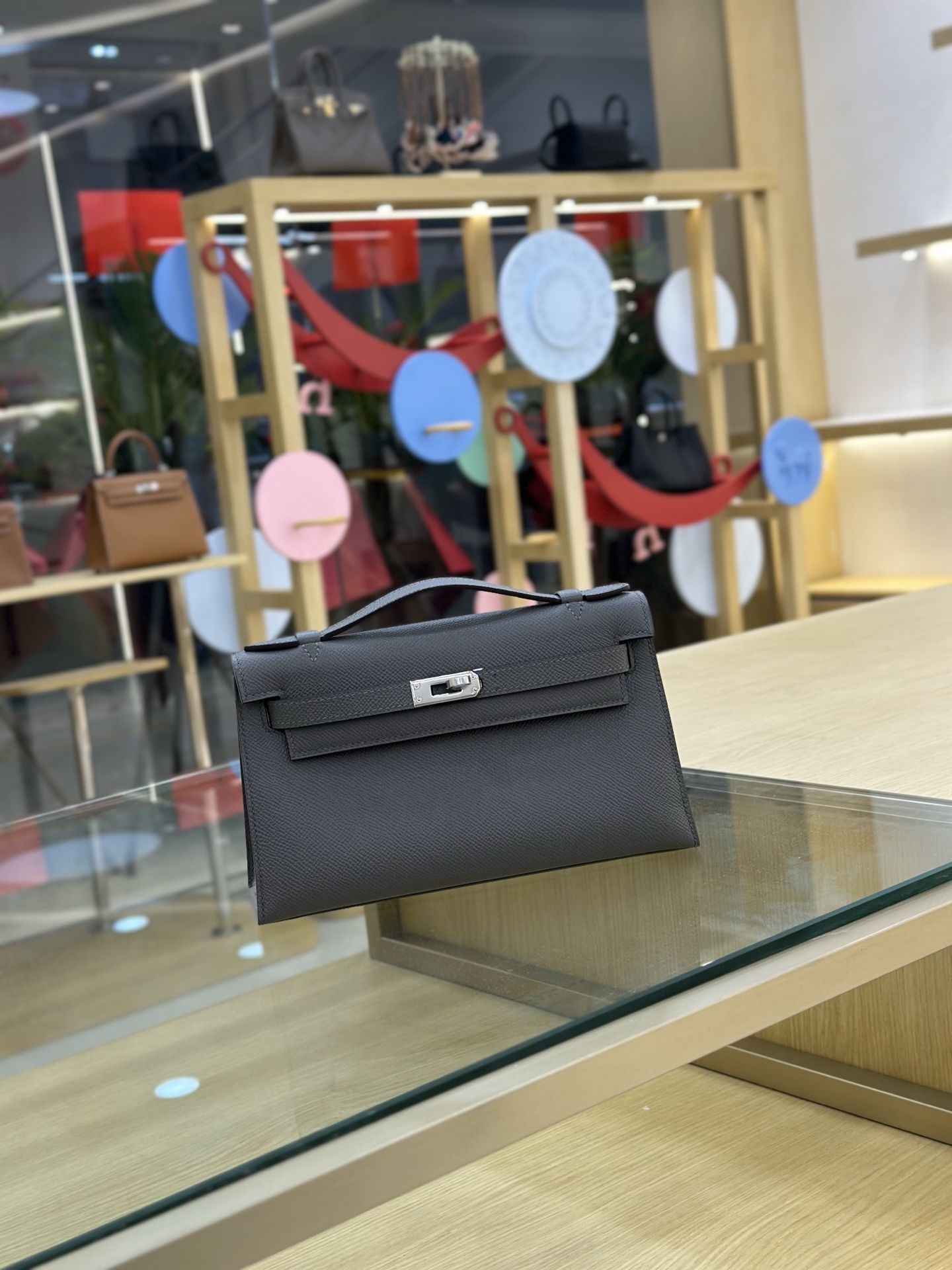 NO:698102,Fully hand-stitched wax thread Mini Kelly 22cm clutch/evening bag esom leather pewter gray silver buckle, Hermes, hermes, Hermes,19860909全手缝蜡线一代Mini Kelly 22cm 手包/晚宴包 esom皮 锡器灰银扣,爱马仕,hermes,Hermes,,Bag