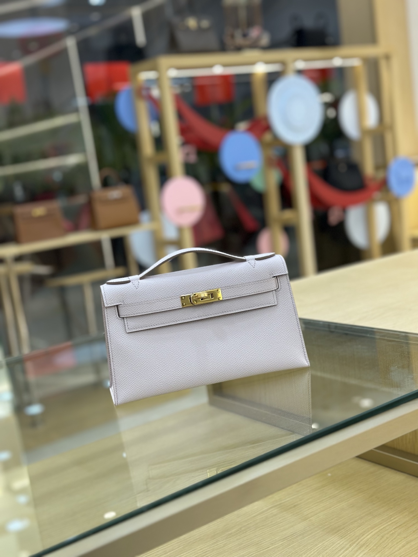 NO:698091,Fully hand-stitched wax thread Mini Kelly 22cm handbag/evening bag esom leather fantasy purple gold buckle, Hermes, Hermes, Hermes,19860909全手缝蜡线一代Mini Kelly 22cm 手包/晚宴包 esom皮 梦幻紫 金扣,爱马仕,hermes,Hermes,,Bag
