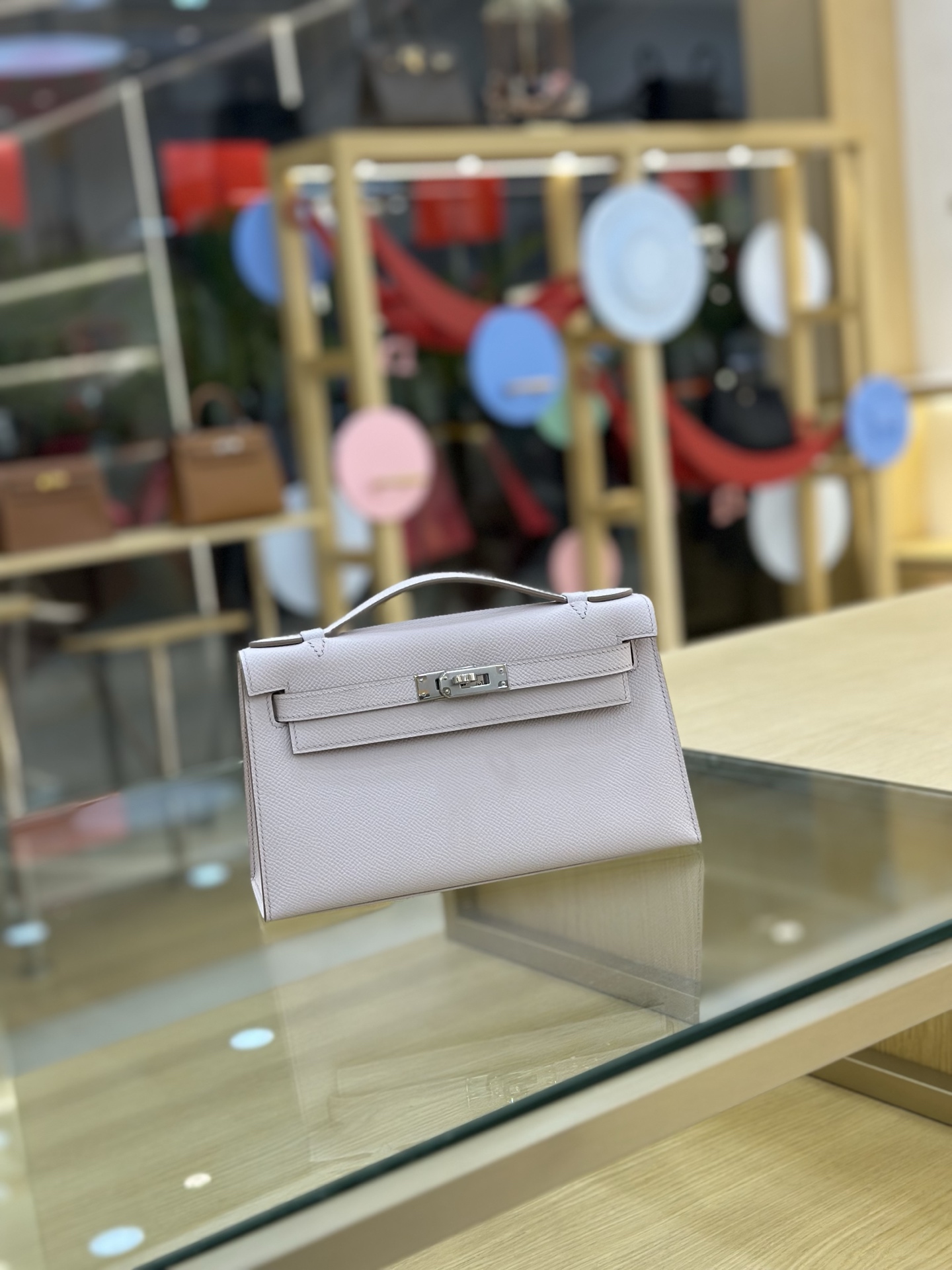 NO:698093,Fully hand-stitched wax thread Mini Kelly 22cm handbag/evening bag esom leather fantasy purple silver buckle, Hermes, Hermes, Hermes,19860909全手缝蜡线一代Mini Kelly 22cm 手包/晚宴包 esom皮 梦幻紫 银扣,爱马仕,hermes,Hermes,,Bag