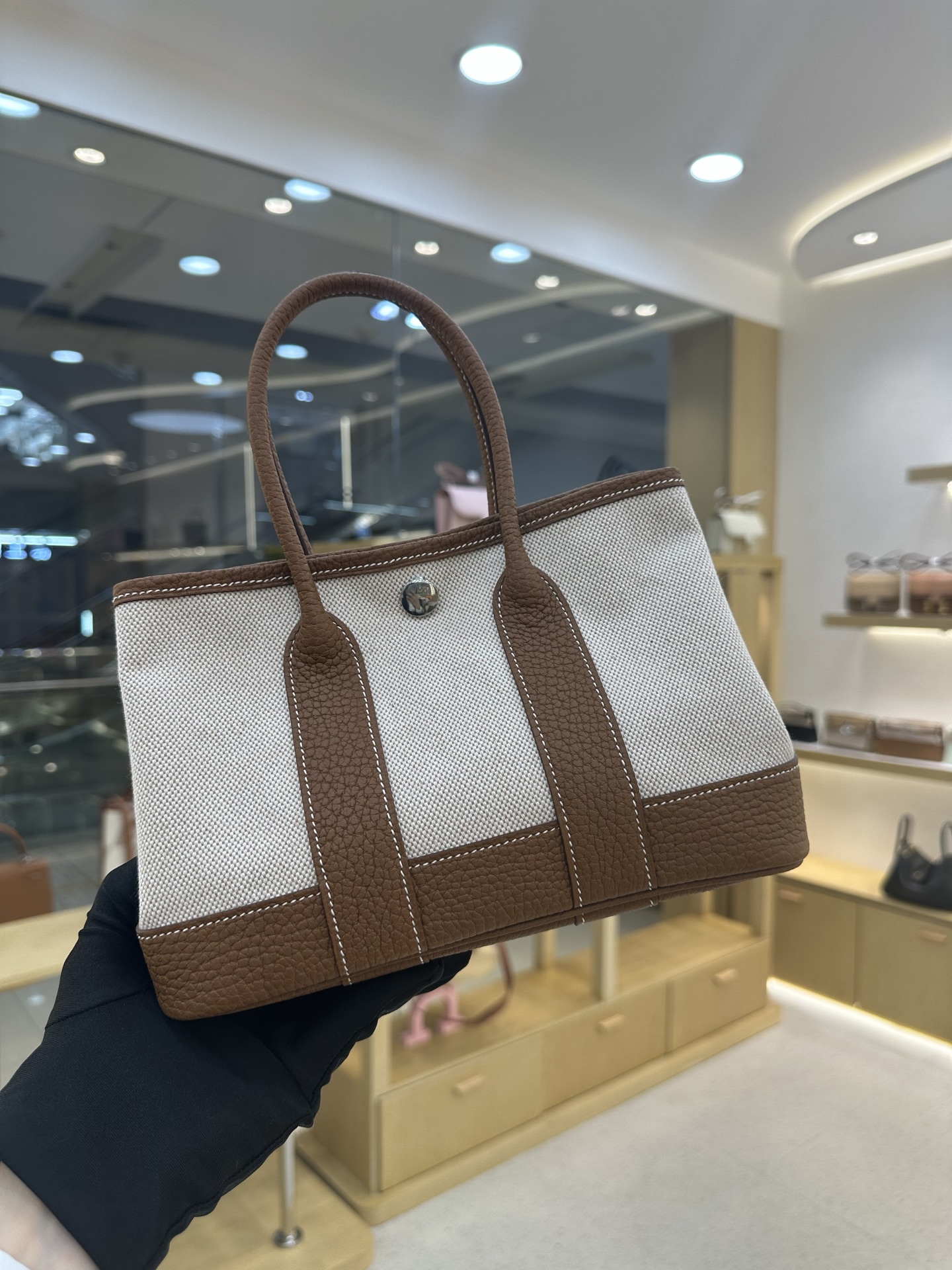 NO:698287,mini Gardenarty garden bag gold brown original cloth with imported leather wax thread hand sewing original mold opening super cute size 23*16*10, Hermes, Hermes, Hermes,19860909mini Gardenarty花园包金棕 原版布配进口皮 蜡线手缝 原版开模 超可爱 size23*16*10,爱马仕,hermes,Hermes,,Bag