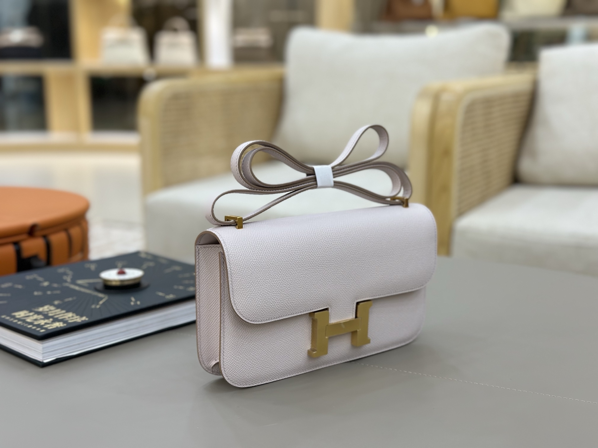 Hermes Style Pink Leather Bag Lookbook Reference image 2