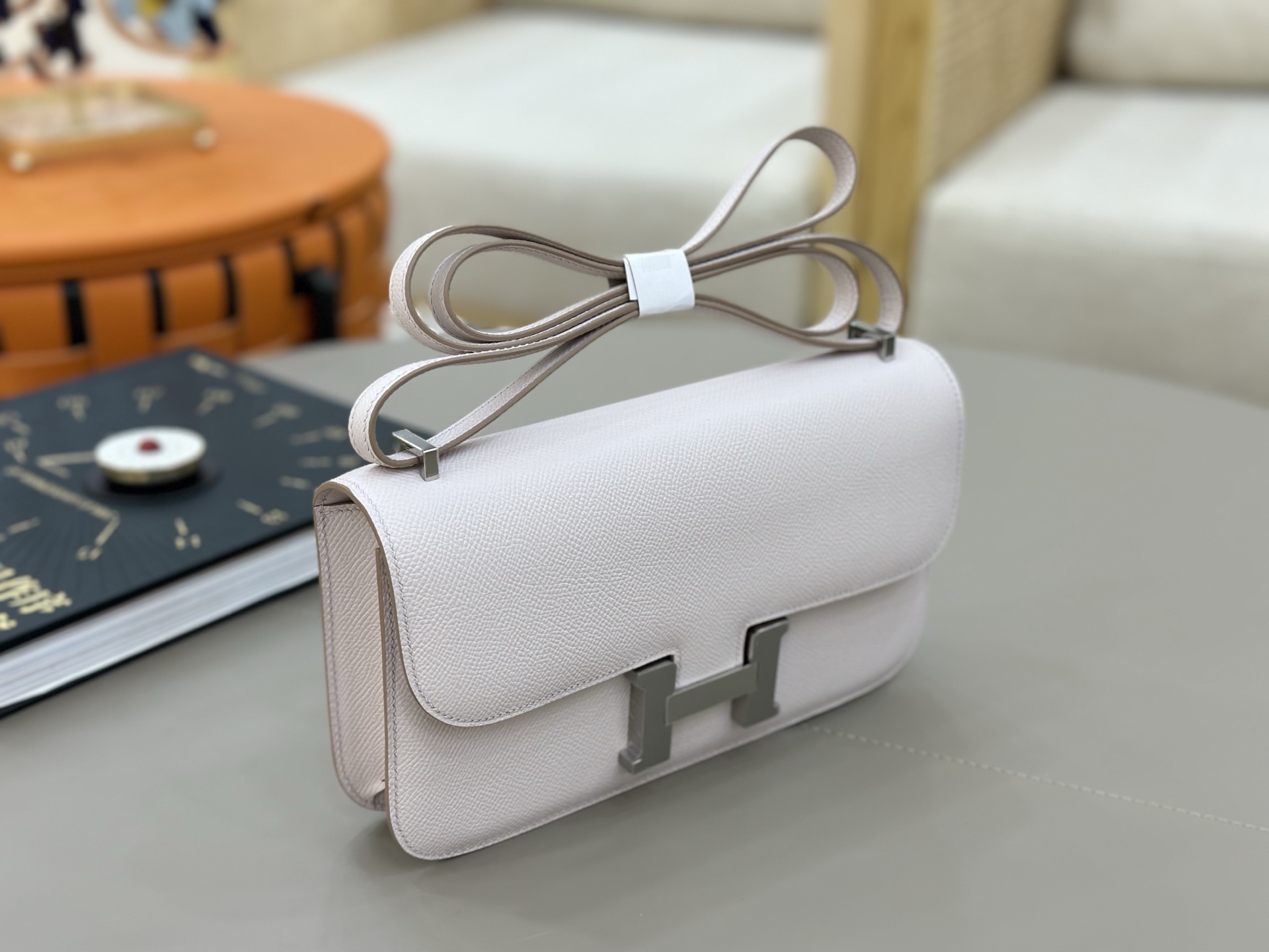 Hermes Style Pink Leather Bag Lookbook Reference image 2