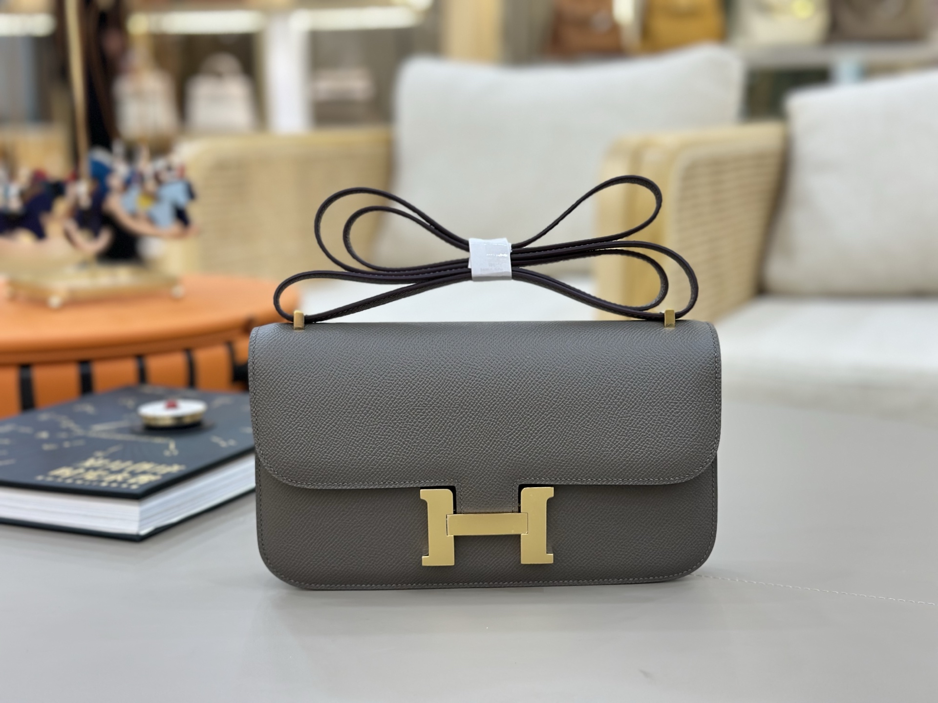 Hermes Style Grey Leather Bag Lookbook Reference image 1