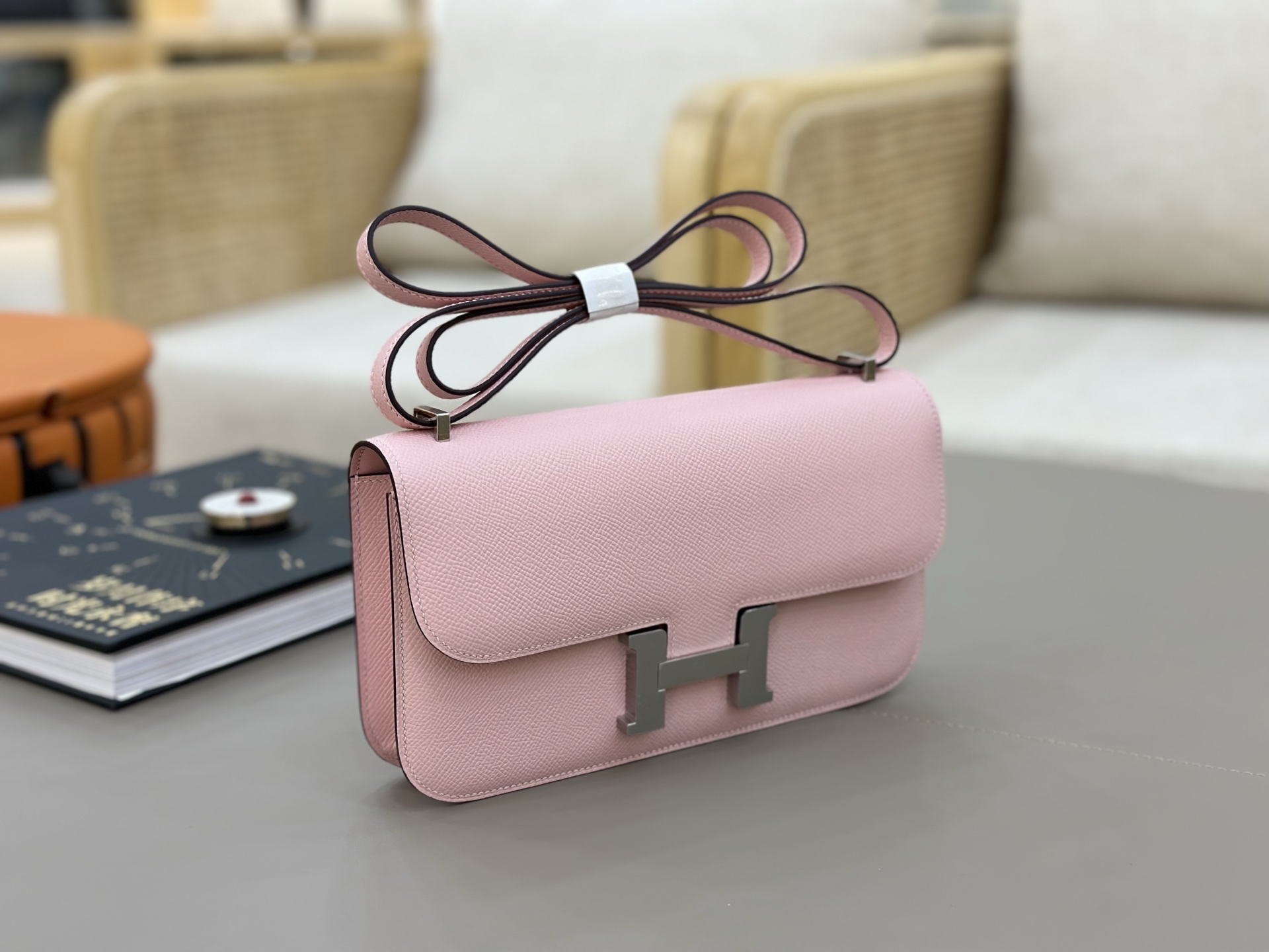 Hermes Style Pink Leather Bag Lookbook Reference image 2