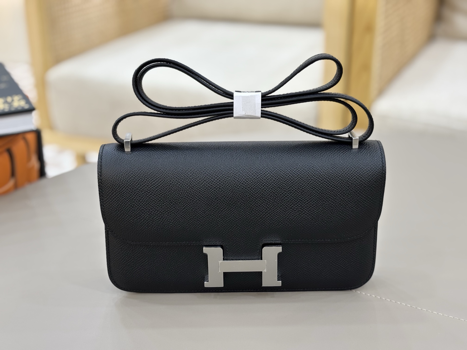 Hermes Style Black Leather Bag Lookbook Reference image 2