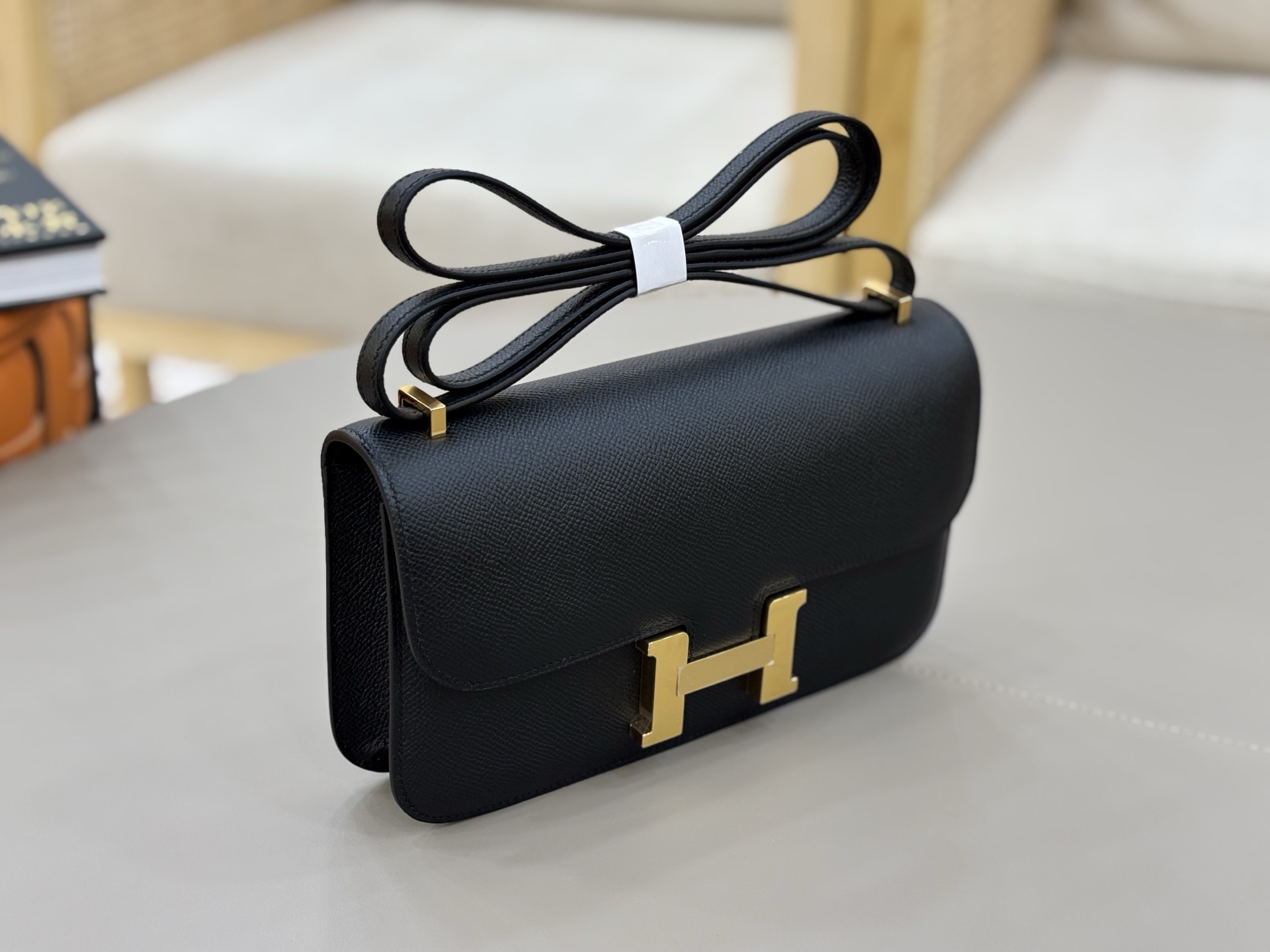Hermes Style Black Leather Bag Lookbook Reference image 2