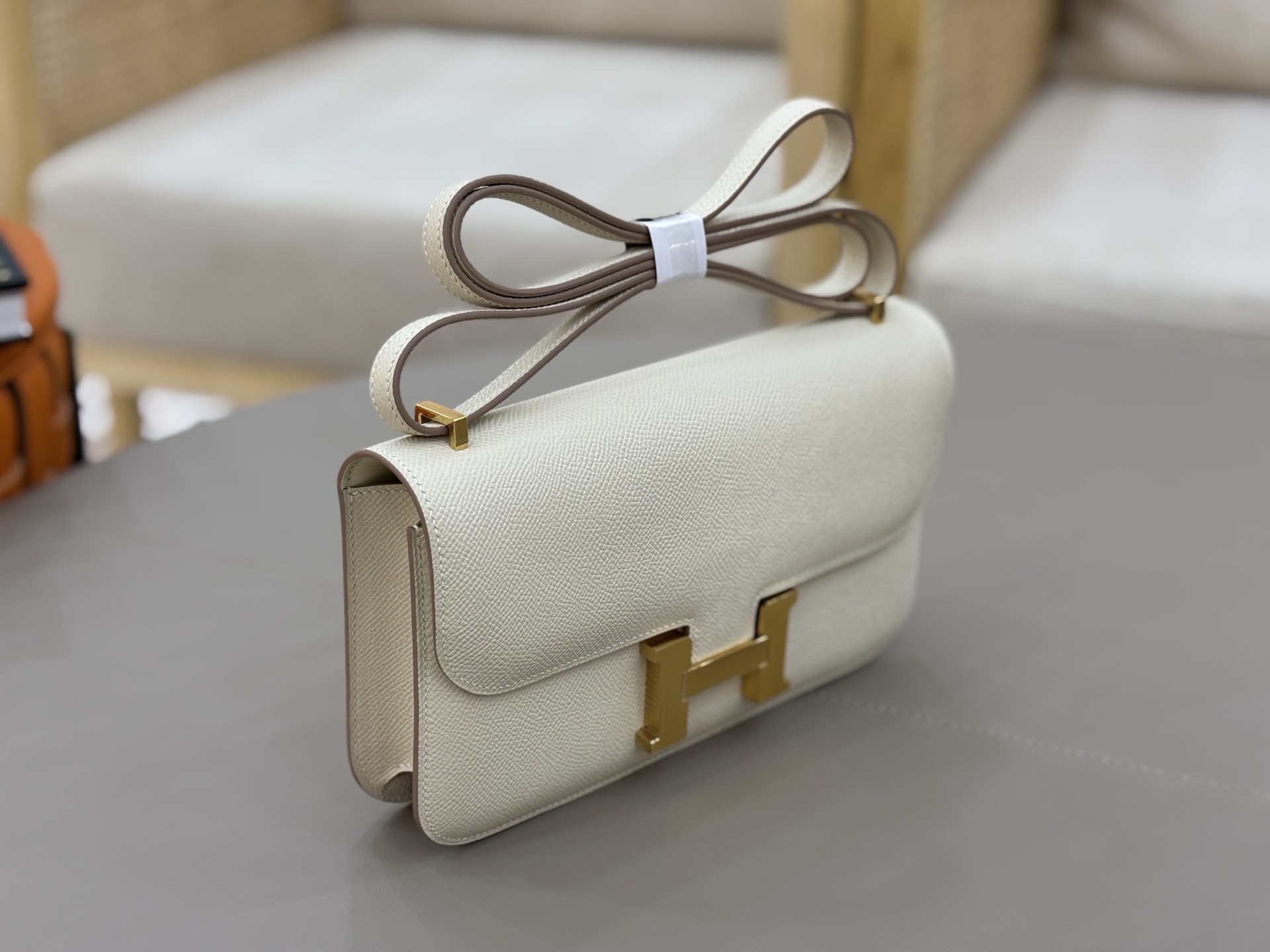 Hermes Style White Leather Bag Lookbook Reference image 2