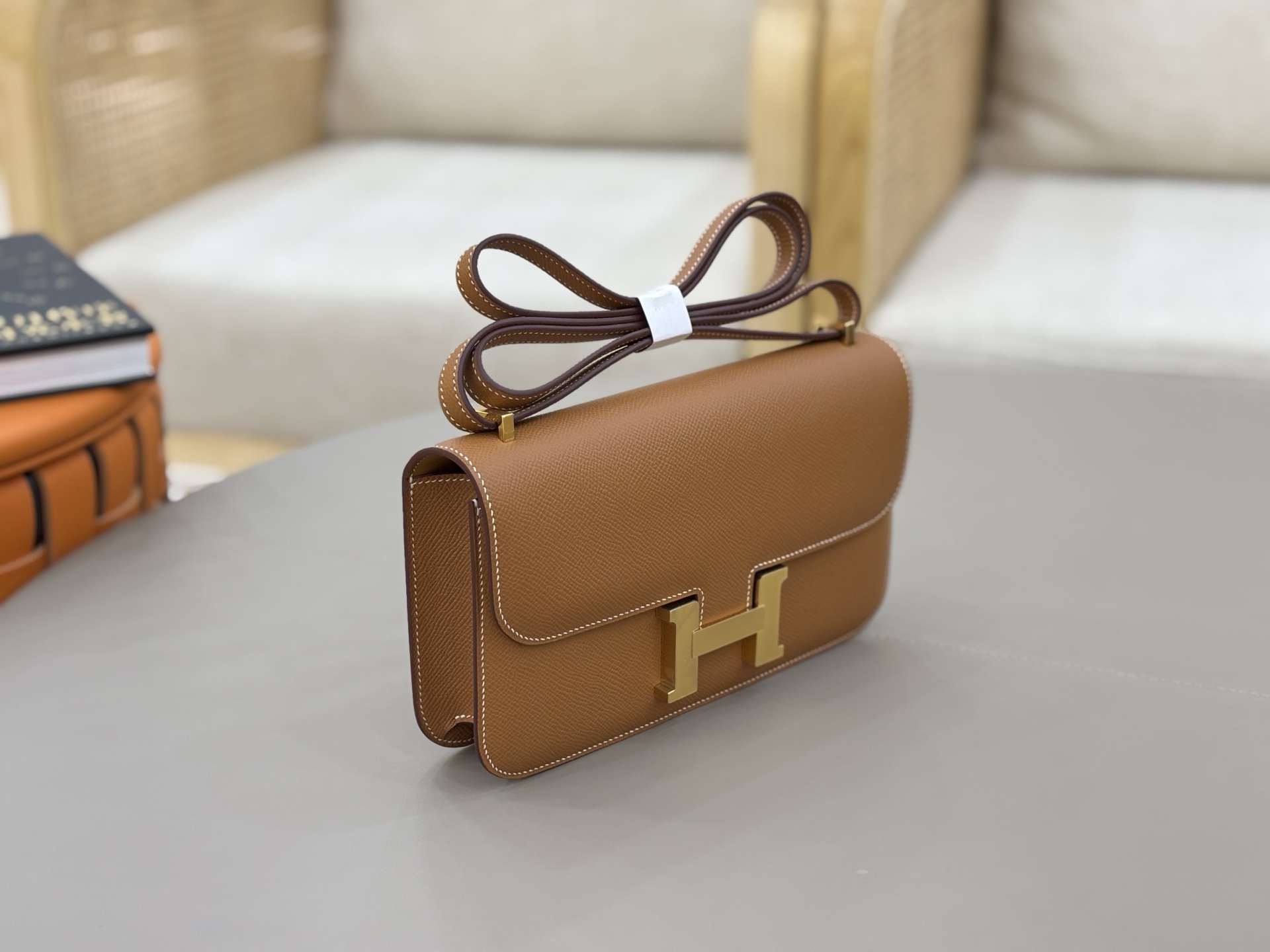 Hermes Style Brown Leather Bag Lookbook Reference image 2