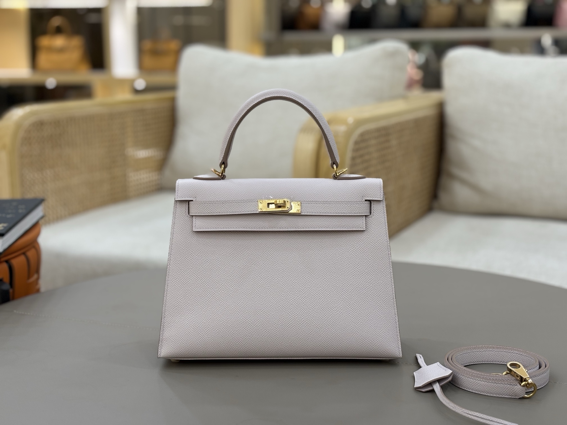 NO:698503,Fully handmade Kelly 25 outer seam, imported Esom leather, fantasy pink purple gold buckle, ready stock ~, Hermes, hermes, Hermes,19860909全手工Kelly 25外缝 进口Esom皮 梦幻粉紫金扣 现货～,爱马仕,hermes,Hermes,,Bag