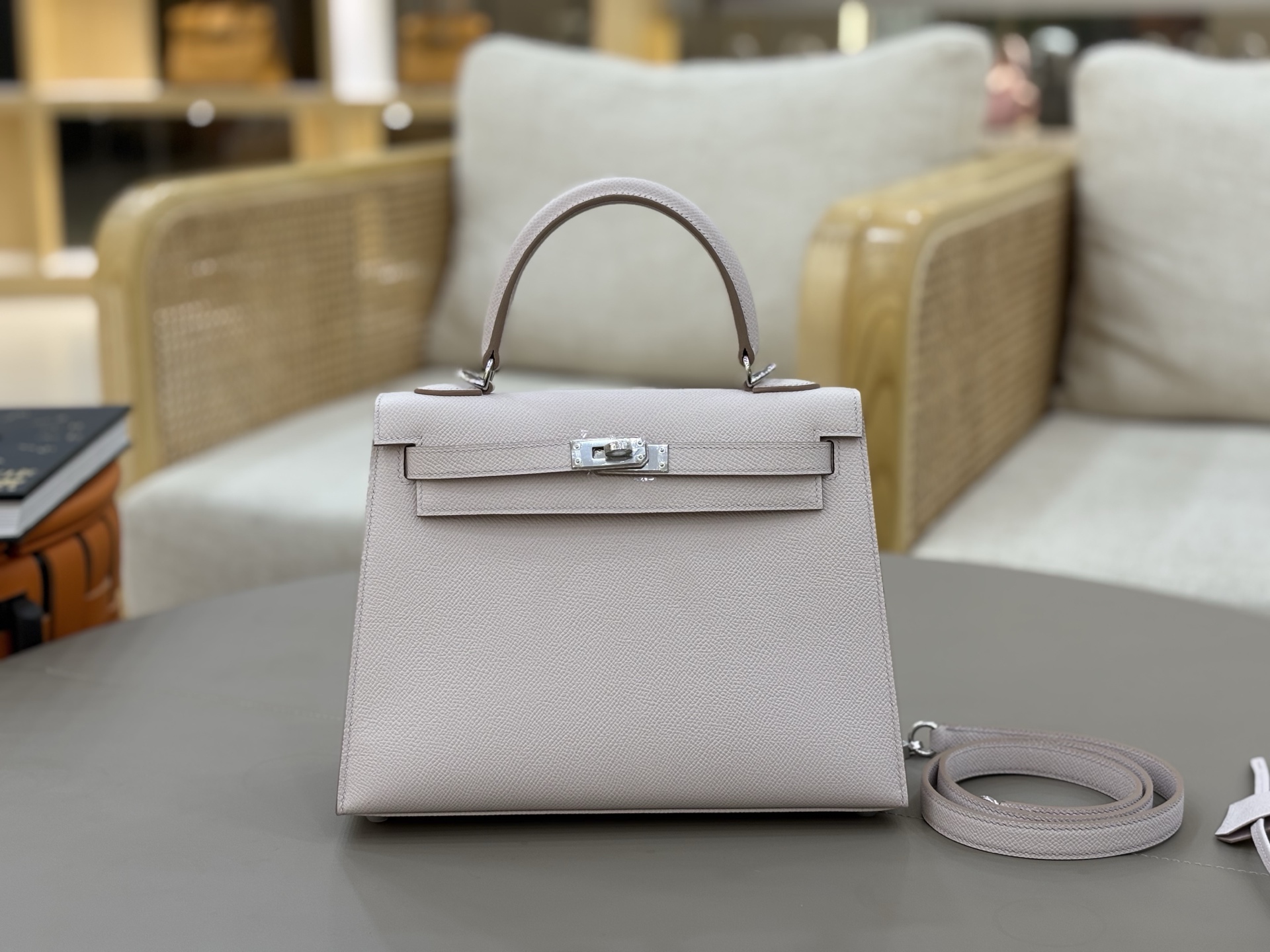 NO:698505,Fully handmade Kelly 25 outer seam, imported Esom leather, fantasy pink purple silver buckle, ready stock ~, Hermes, hermes, Hermes,19860909全手工Kelly 25外缝 进口Esom皮 梦幻粉紫银扣 现货～,爱马仕,hermes,Hermes,,Bag