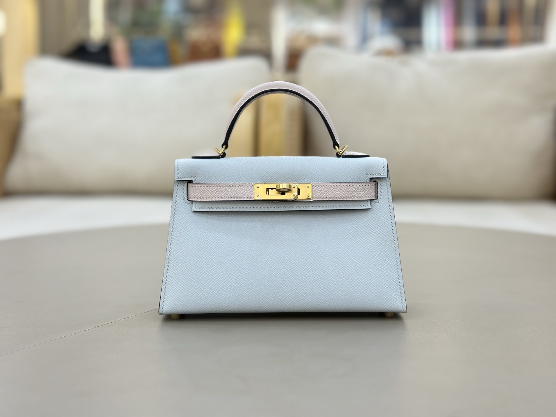 NO:700361,Second generation Mini Kelly 19cm Esom leather, haze blue/dream pink, imported original leather, waxed thread, all-hand, all-steel hardware, hand-nailed, Hermes, hermes, Hermes,19860909二代Mini Kelly 19cm Esom皮 雾霾蓝/梦幻粉 進口原廠皮 蠟線全手全鋼五金手打釘,爱马仕,hermes,Hermes,,Bag