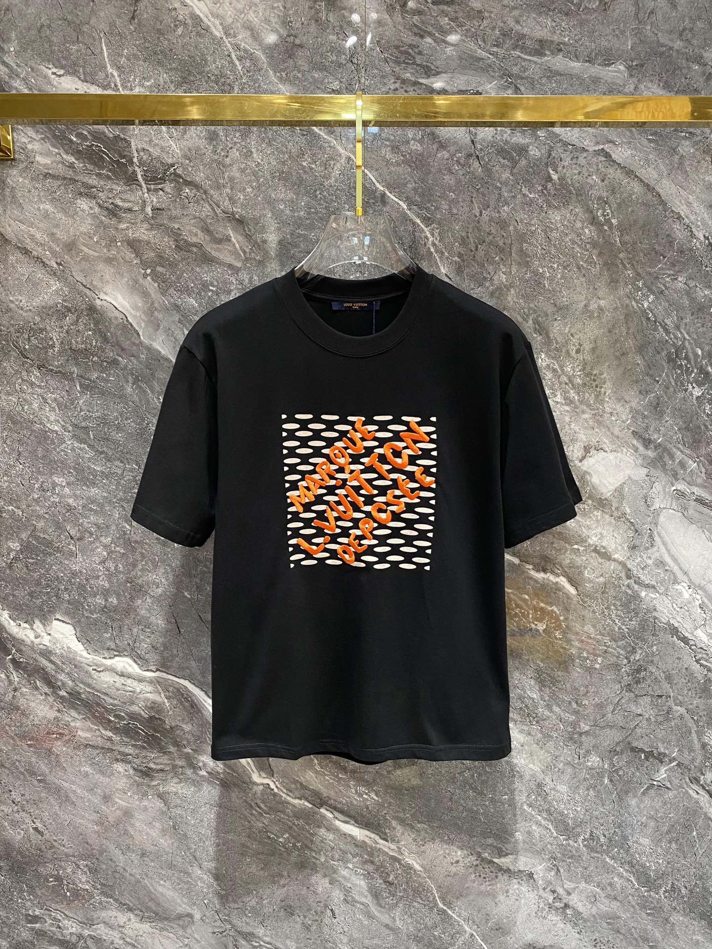 Louis Vuitton Kleding T-Shirt Zwart Wit Borduurwerk Korte mouw