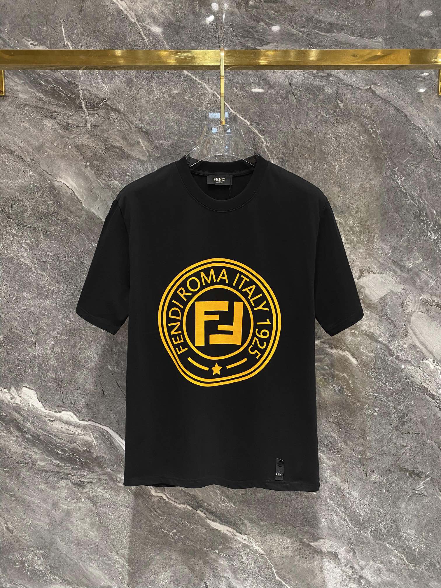 Fendi Online
 Kleding T-Shirt Zwart Wit Afdrukken Katoen Fashion Korte mouw