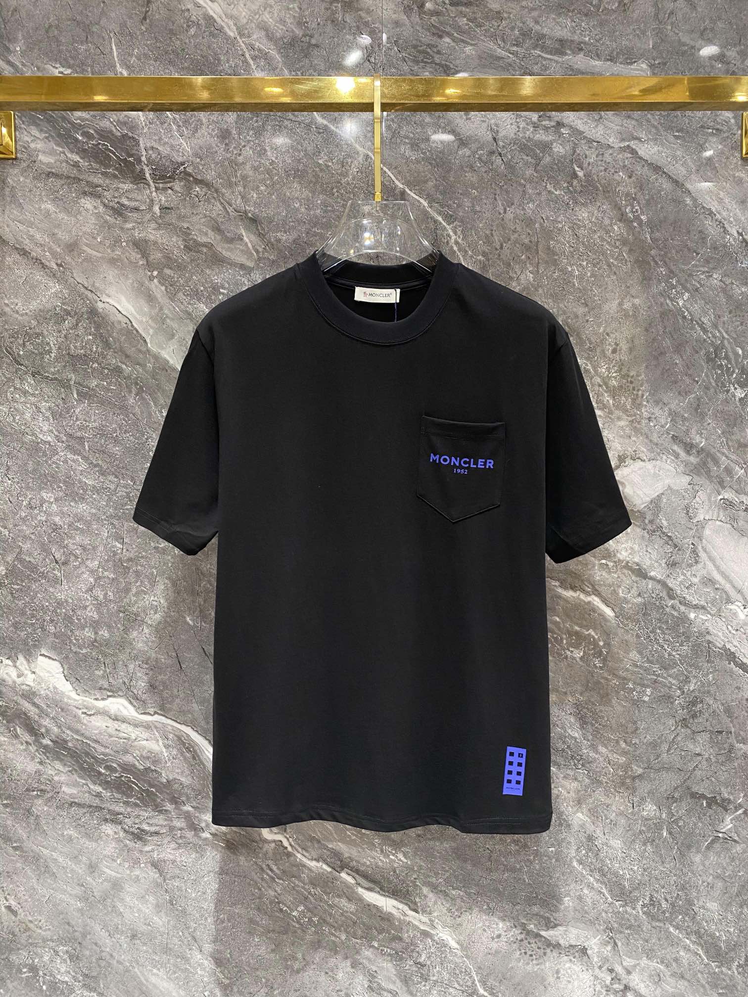 Moncler Kleidung T-Shirt Hohe Qualität perfekt
 Schwarz Weiß Drucken Baumwolle Fashion Kurzarm