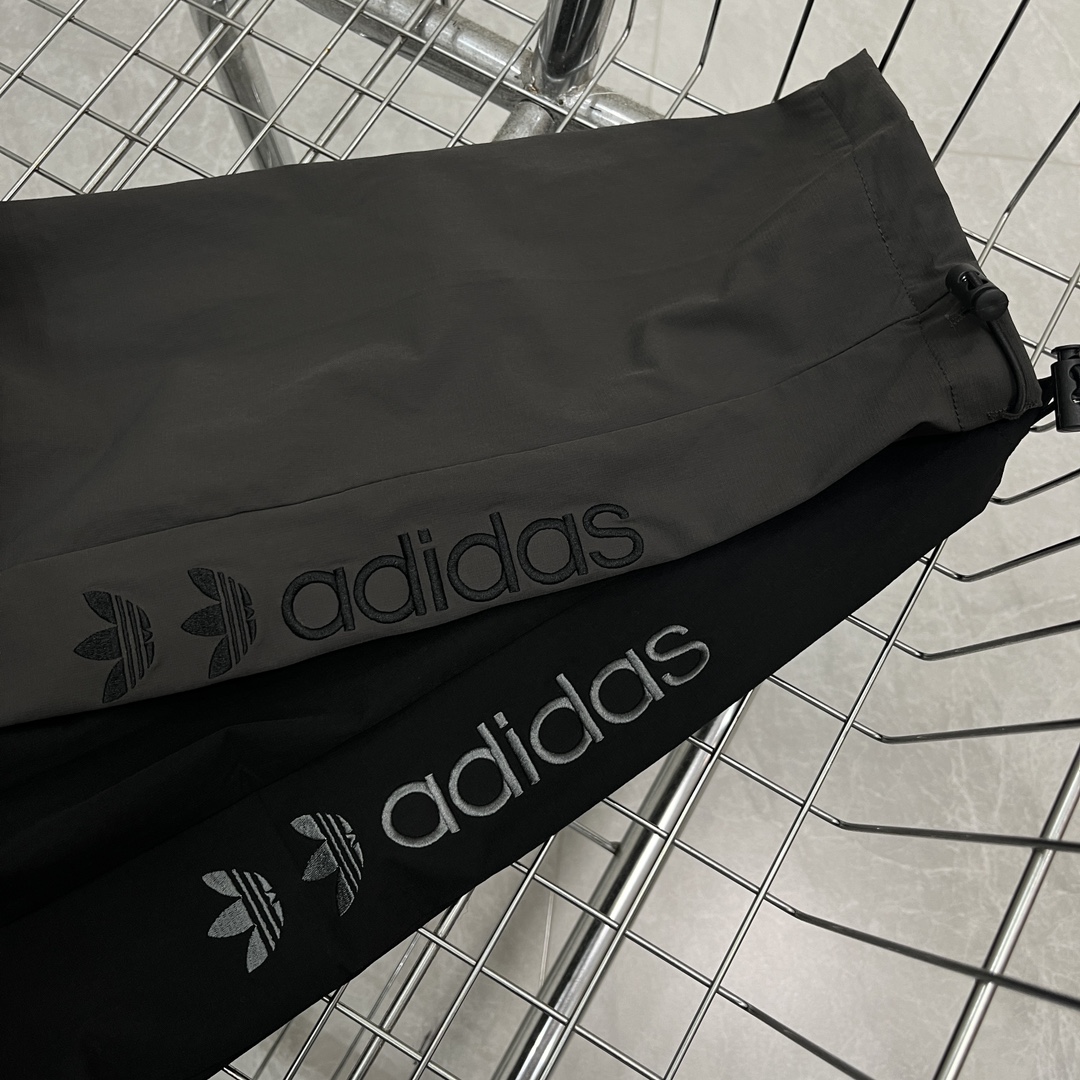 Adidas 2024 Embroidered Bars Sports Pants for Active Comfort and Style - 图片 9