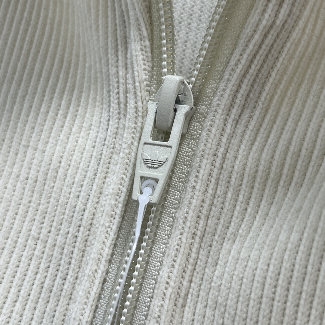 Adidas Waldorf Suit: Stylish, Comfortable, Versatile. - 图片 6