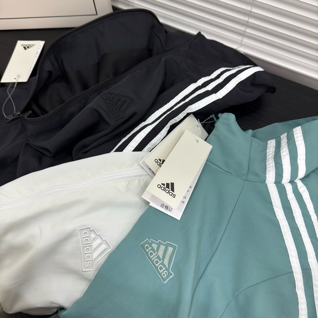 Adidas 2025 Spring-Autumn Couple T-shirts: Stylish, High Quality, Recommended for Sports Lovers - 图片 6