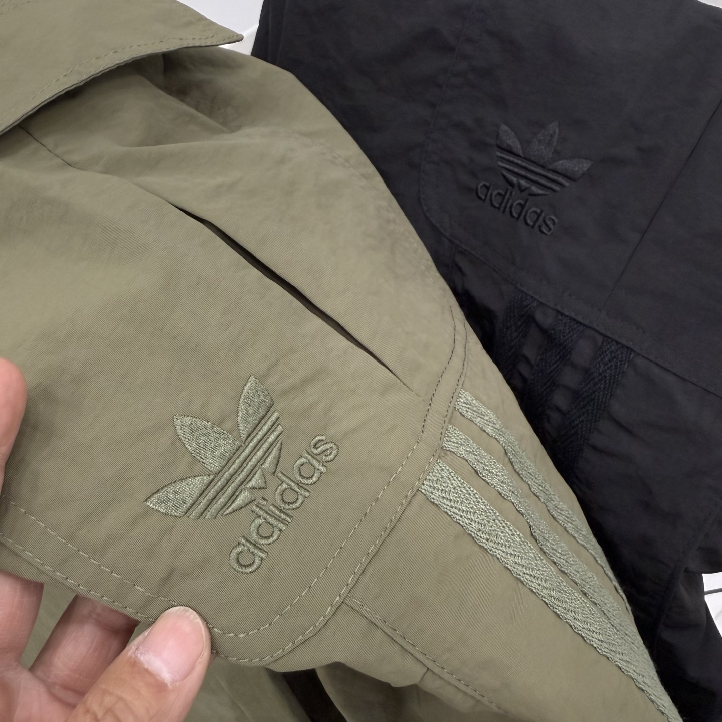 Adidas 三叶草 工装裤服装,男,女 9