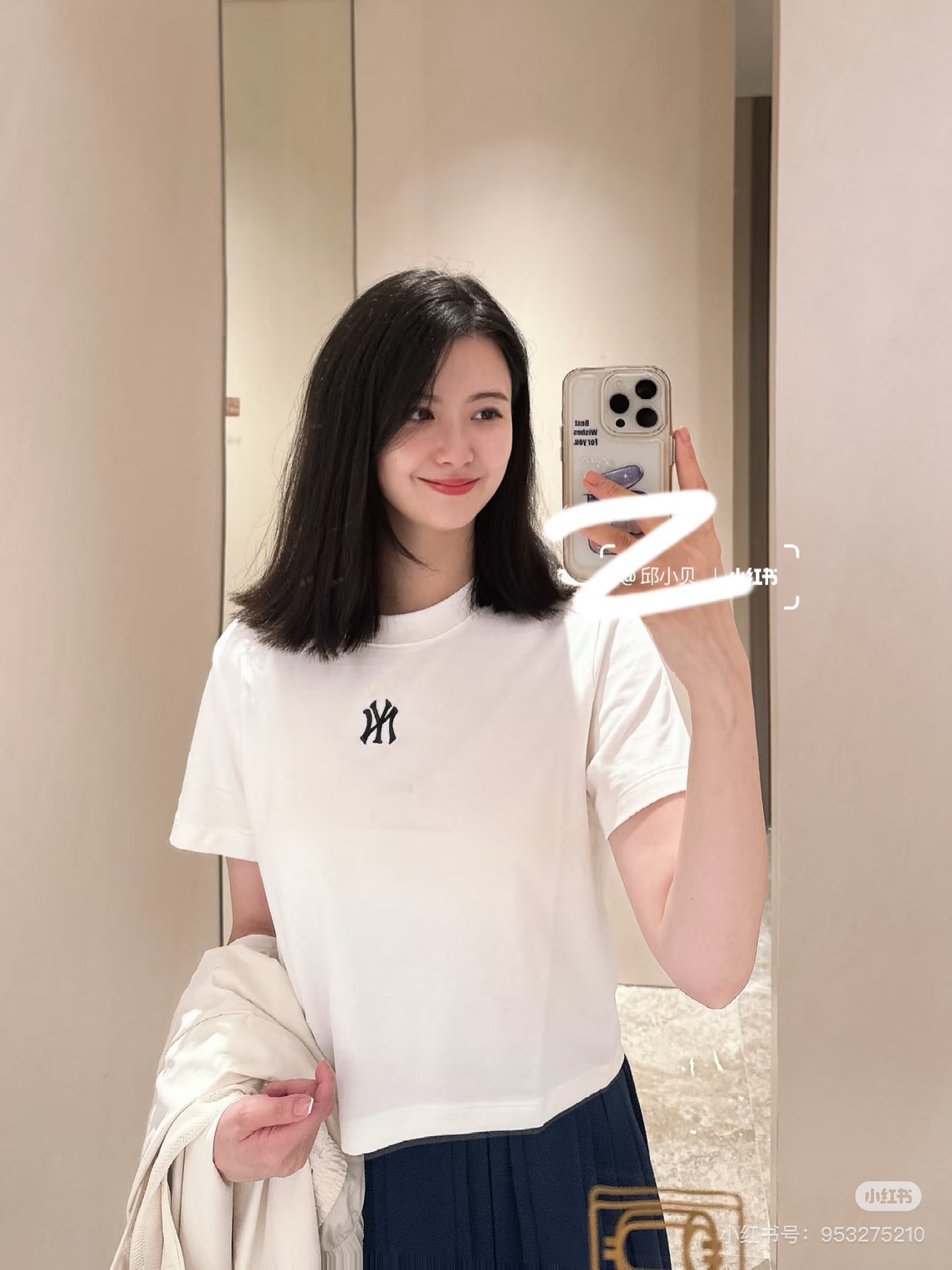 供货价:50💰『MLB刺绣篇』短版女款短袖,热销推选,原包装➕原吊牌 1:1官网复刻版本
MLB官方 女款T恤系列刺绣短袖宽松休闲短款潮25 春夏新款

