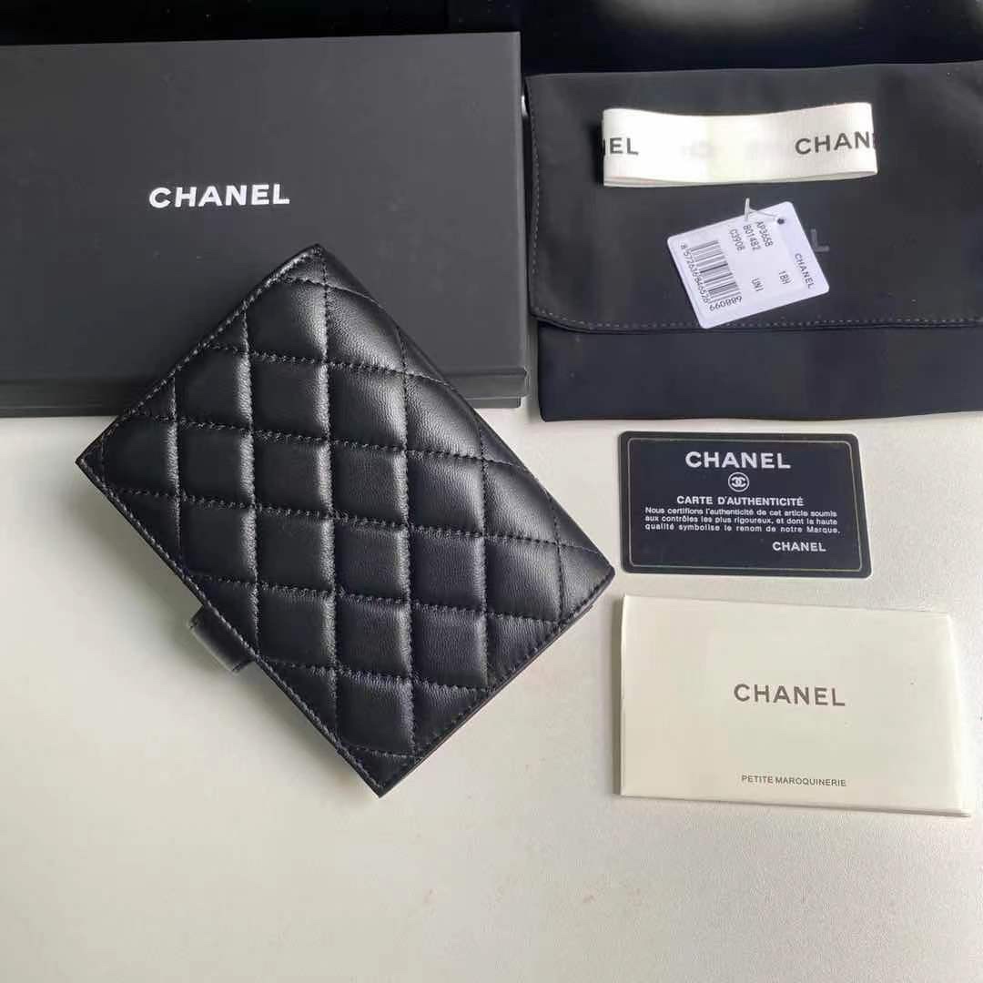 Chanel 新品 小香 多功能护照夹 这款设计以后也可能进入 系列 款号A3658