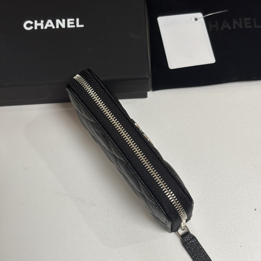 Chanel 升级版小香小拉链卡包 搭配新款luogo
