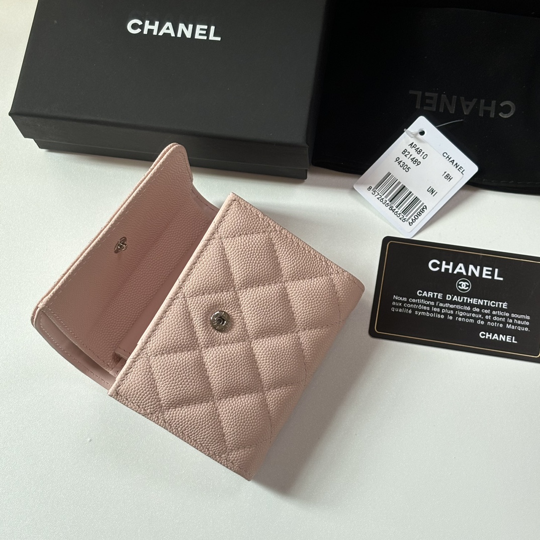 Chanel 升级版新品三折钱包 菱格纹路 .细节美到淋漓尽致、款号AP10101尺寸：10.5×11.5×3cm