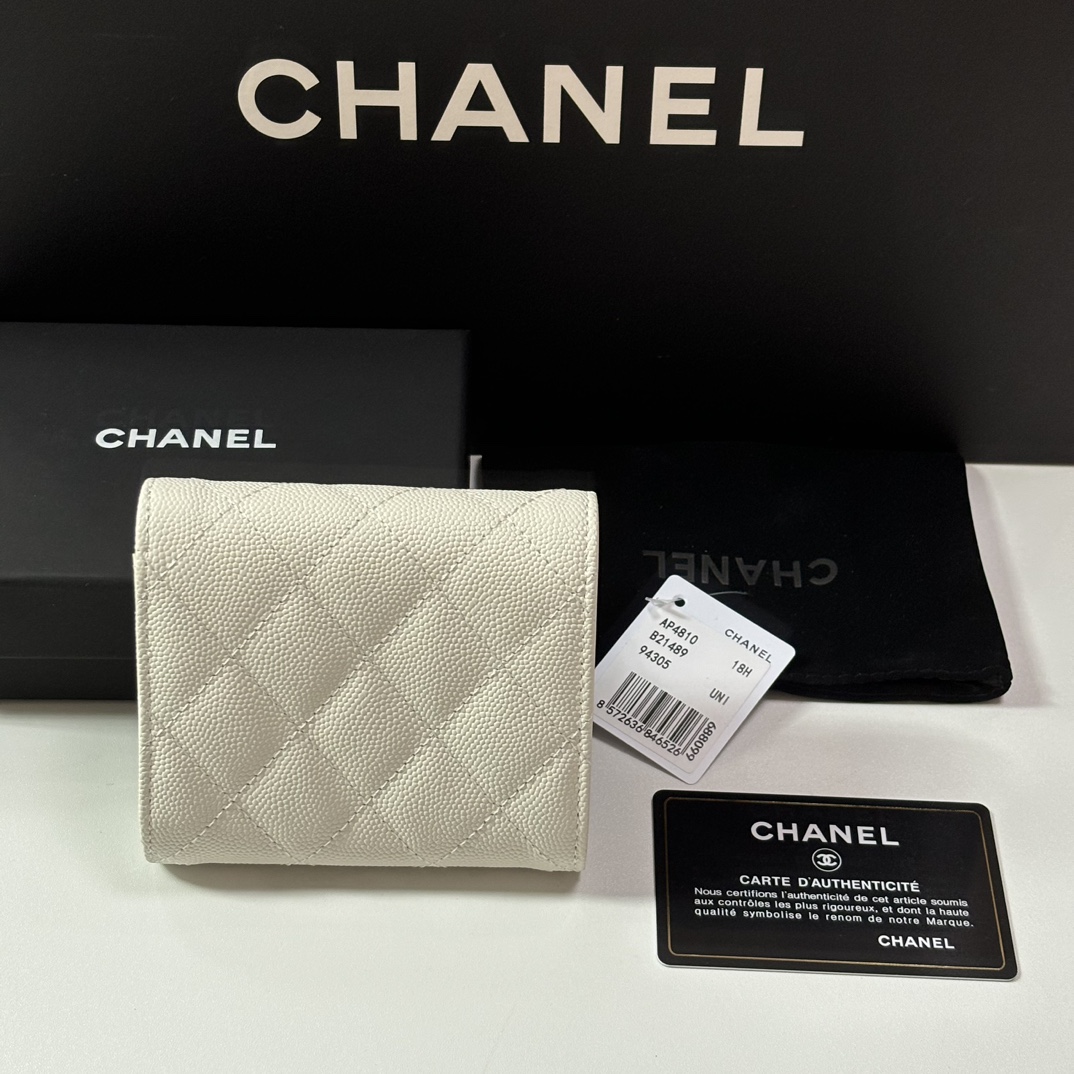 Chanel 升级版新品三折钱包 菱格纹路 .细节美到淋漓尽致、款号AP10101尺寸：10.5×11.5×3cm
