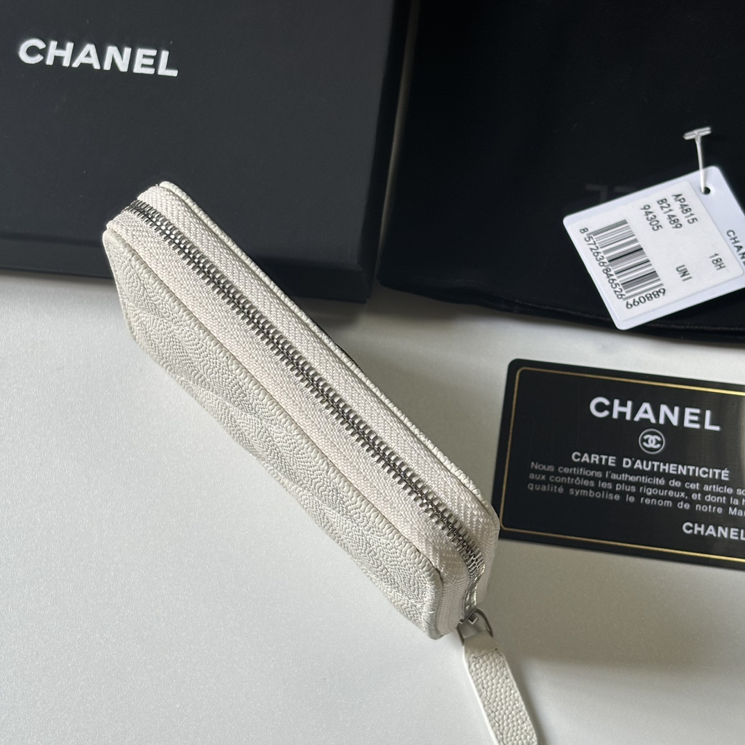 Chanel 升级版小香小拉链卡包 搭配新款luogo