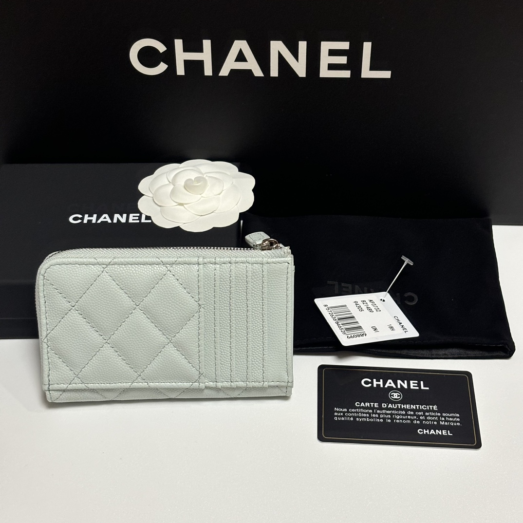 Chanel 升级版25新品小香7字型单拉卡包