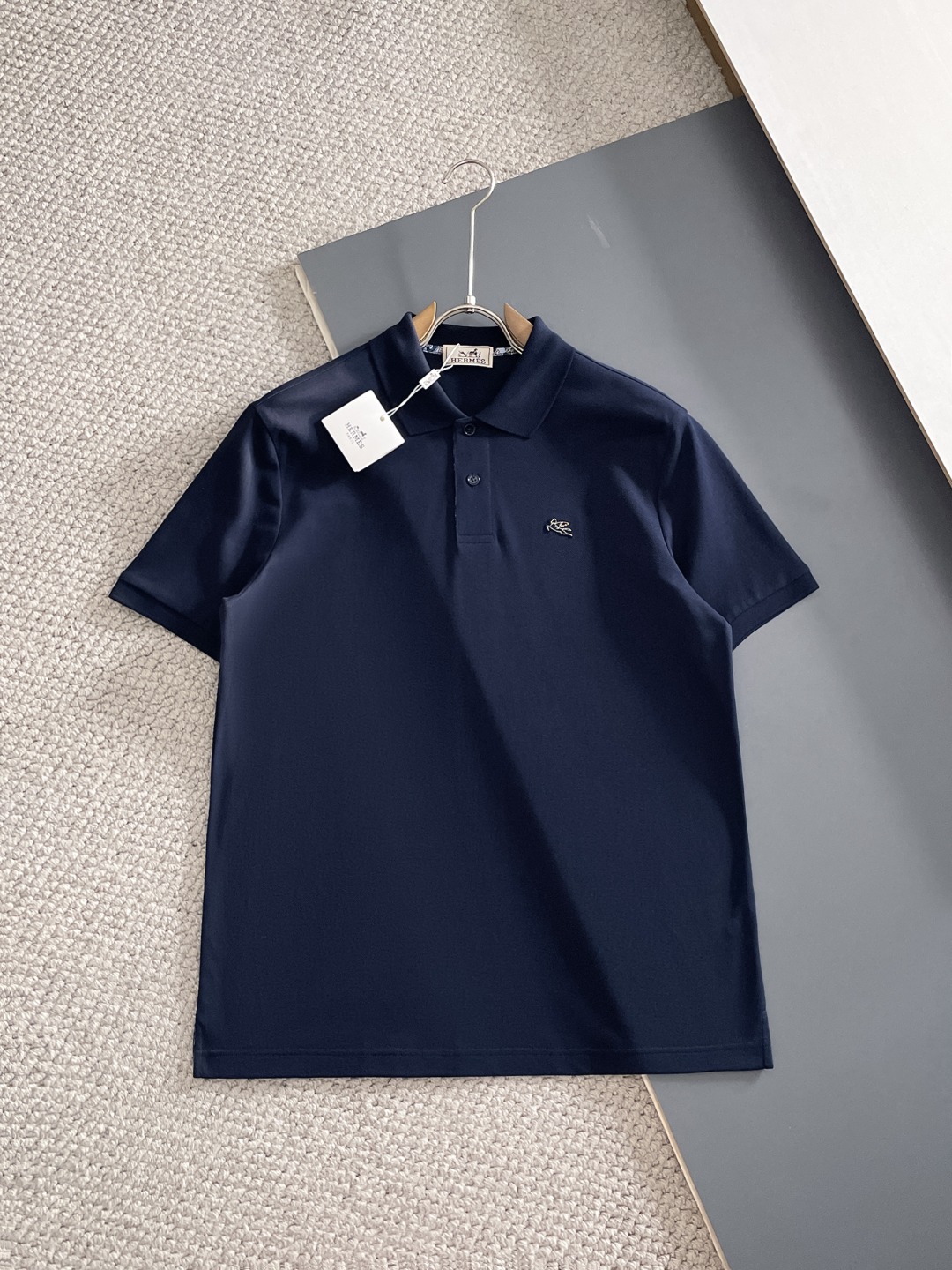 Hermes爱马仕2026ss夏季新款刺绣logo男士翻领Polo衫！经典商务男款，高端男装的天花板级别
