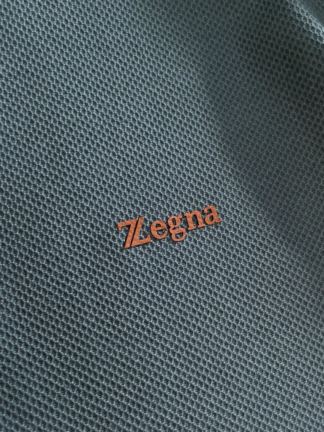 772886