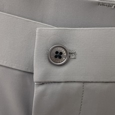 Burberry巴宝莉26ss春夏轻奢时尚定制休闲西裤,简洁干练的风格,精致卓越的品质男装,每款的设计点 Burberry巴宝莉26ss春夏轻奢时尚定制休闲西裤,简洁干练的风格,精致卓越的品质男装,每款的设计点