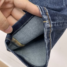 Dior迪奥春夏新品牛仔 客供高级进口的丹宁原色面料,重磅环保植物酵素水洗工艺,提供了绝佳的舒适体验,通 Dior迪奥春夏新品牛仔 客供高级进口的丹宁原色面料,重磅环保植物酵素水洗工艺,提供了绝佳的舒适体验,通