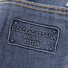 Dolce&Gabbana杜嘉班纳春夏新品牛仔 客供高级进口的丹宁原色面料,重磅环保植物酵素水洗工艺,提 Dolce&Gabbana杜嘉班纳春夏新品牛仔 客供高级进口的丹宁原色面料,重磅环保植物酵素水洗工艺,提