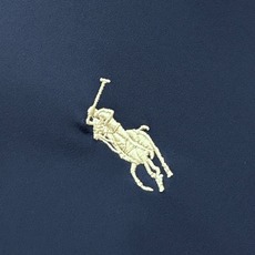 Polo保罗2026 秋冬商务休闲夹克爆款外套 超前卫设计风格 细腻舒适 穿着非常轻便不易起皱。多重重工艺 整体的设计 Polo保罗2026 秋冬商务休闲夹克爆款外套 超前卫设计风格 细腻舒适 穿着非常轻便不易起皱。多重重工艺 整体的设计