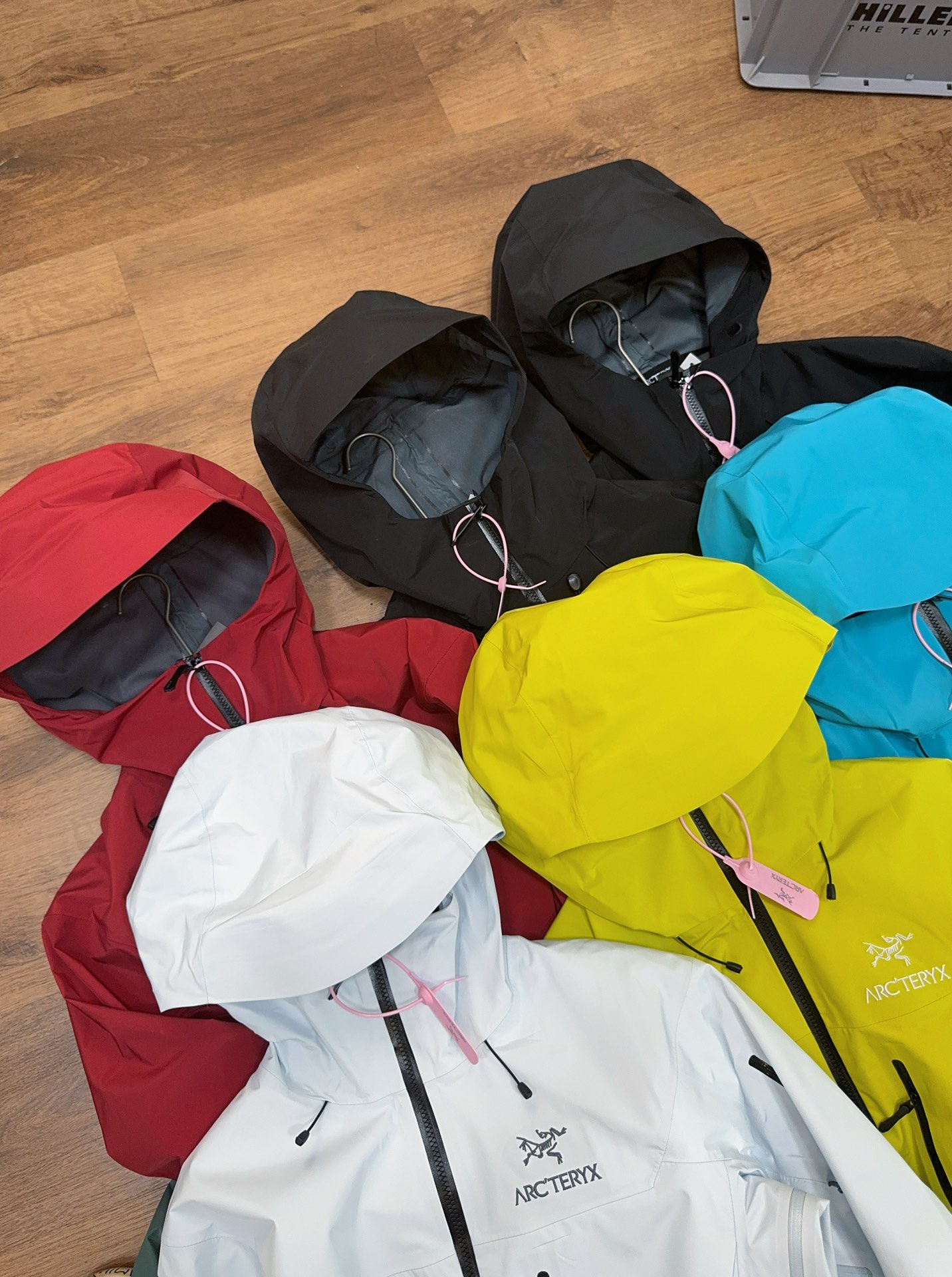 Arcteryx Kleding Jas &Jassen Bovenzijde met capuchon