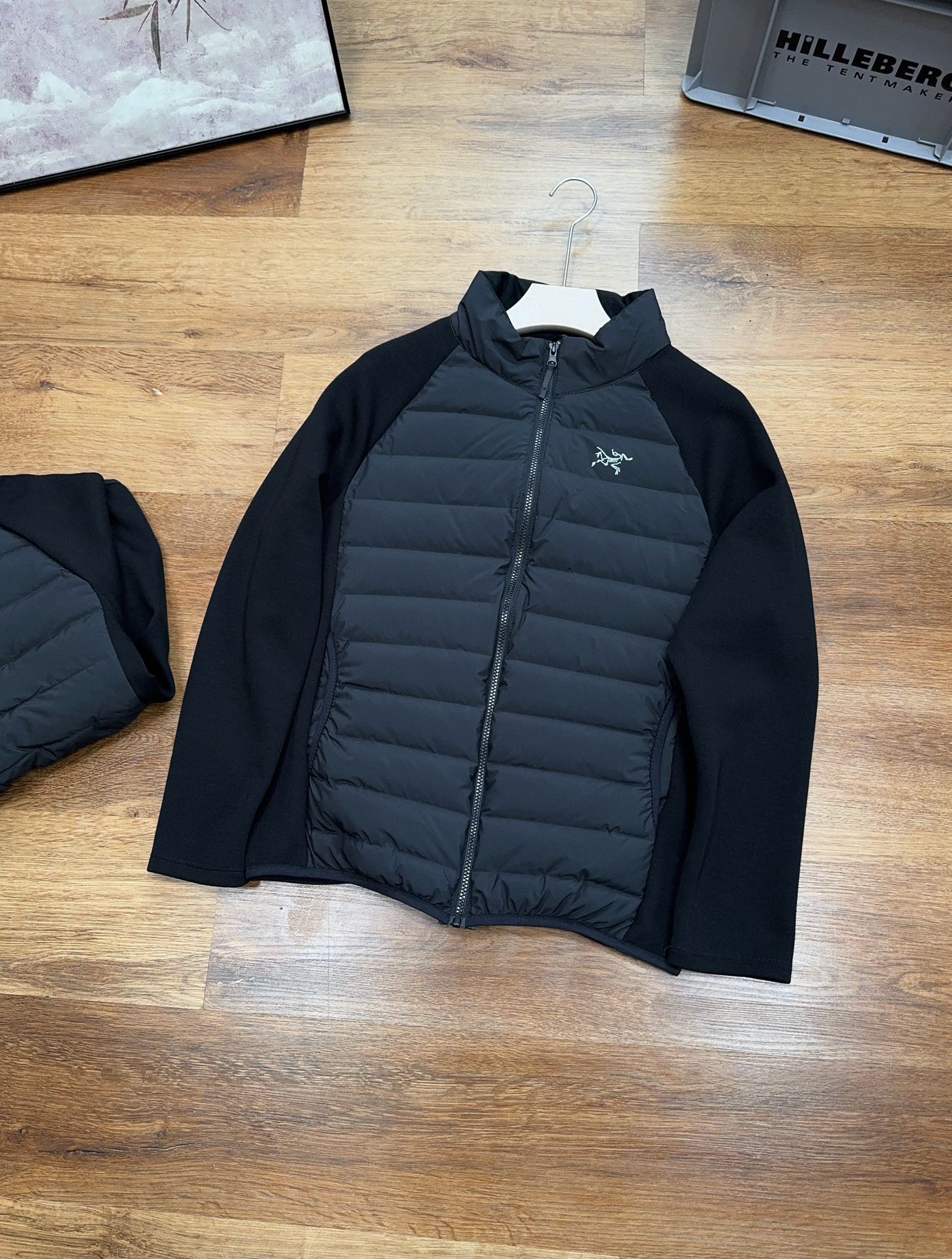 Arcteryx Goedkoop
 Kleding Jas &Jassen Zwart Wit Splijten Unisex Witte ganzendons Wintercollectie Fashion Casual