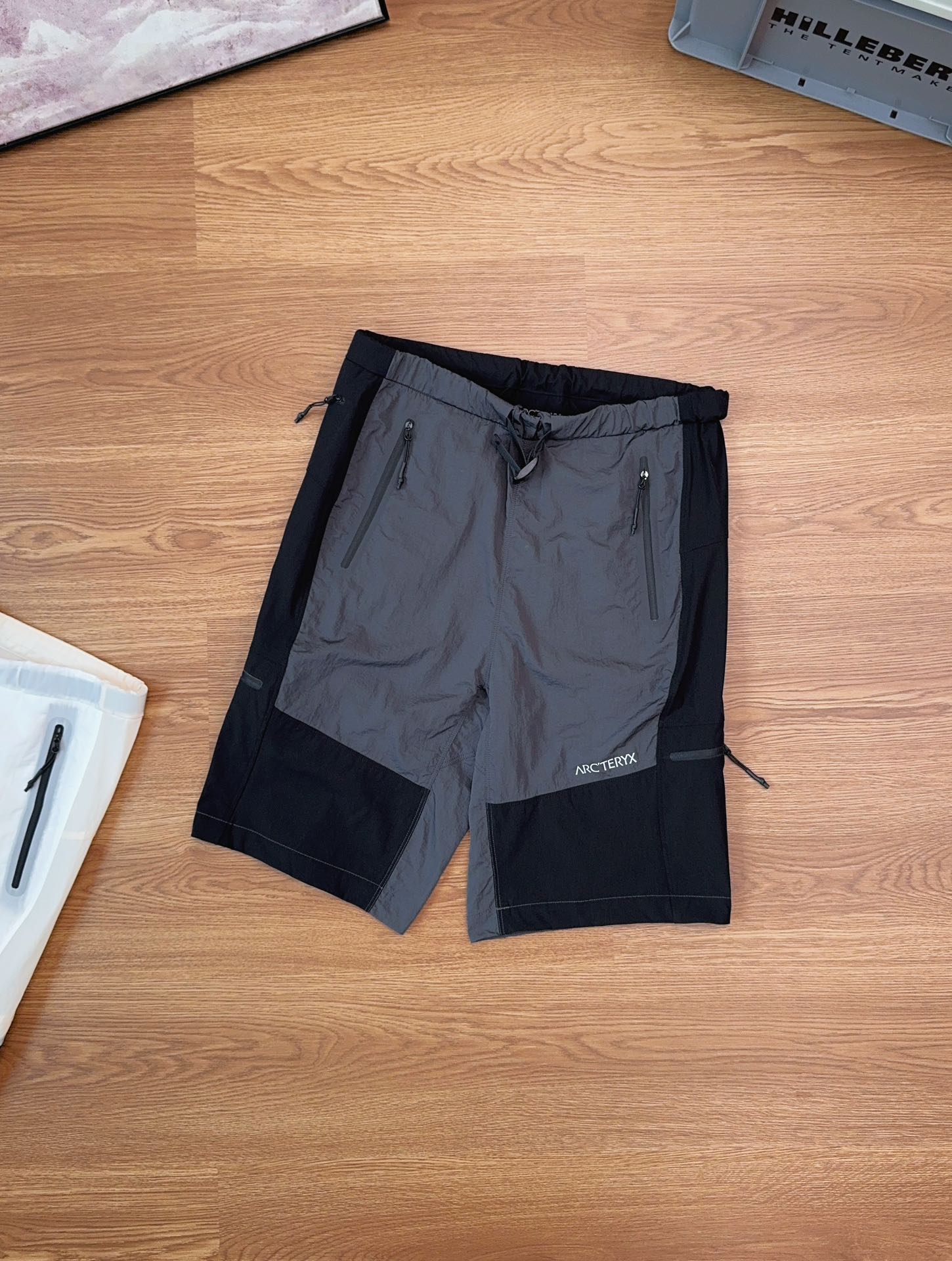 Pantalones cortos Arcteryx de secado rápido para hombre y mujer con bolsillos 4 i1749737044 139 8