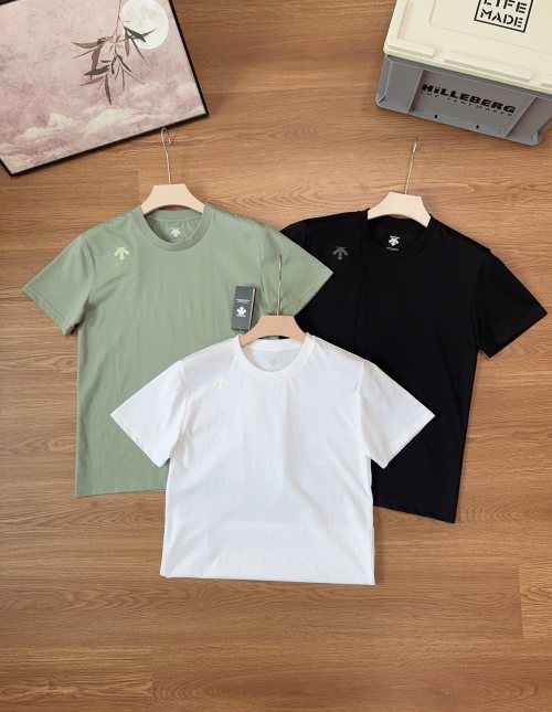 Descente Men's Summer Short Sleeve T-Shirt Casual Sports Fashion Top 1 Descente Men's Summer Short Sleeve T-Shirt Casual Sports Fashion Top