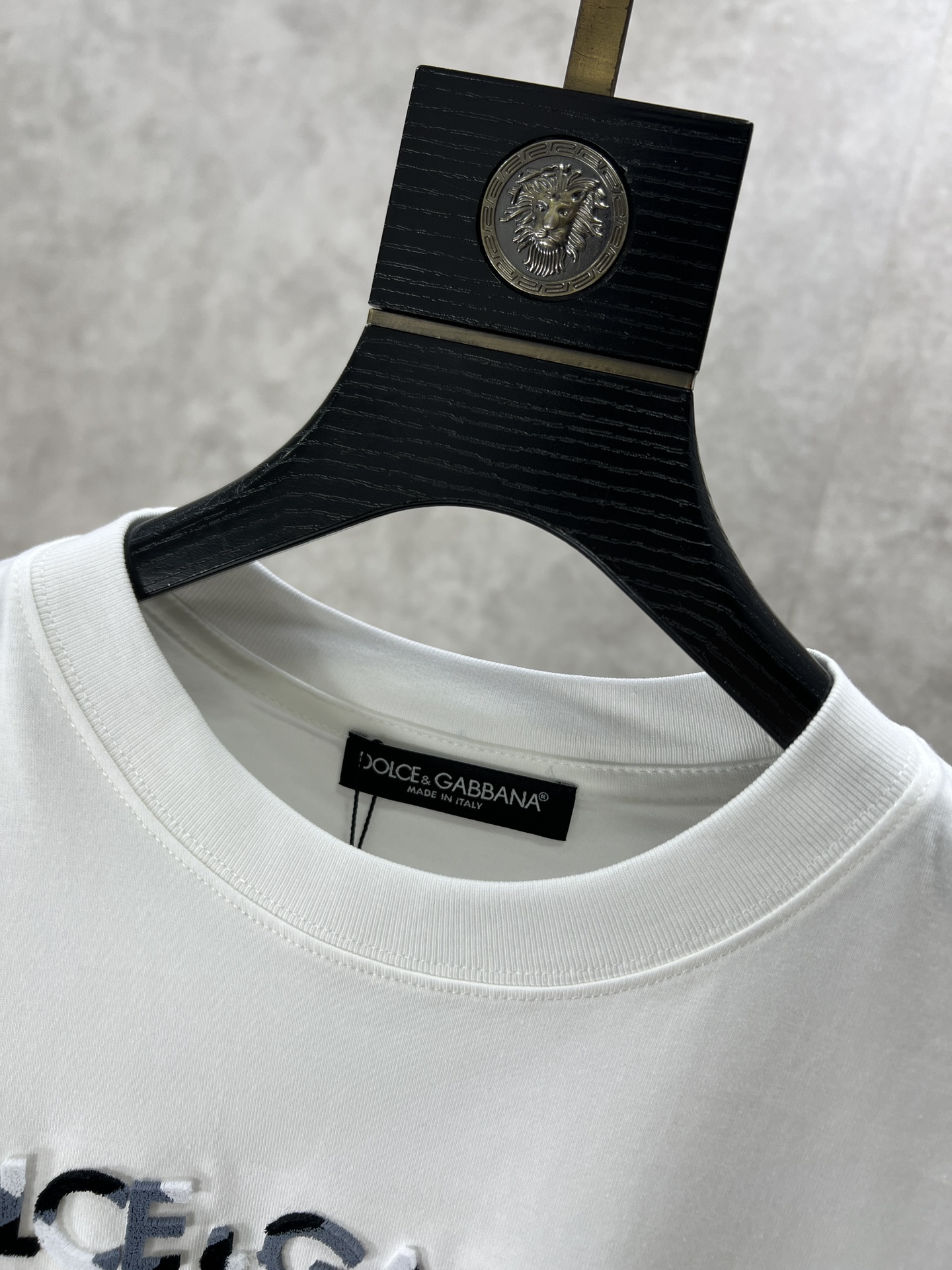 DG2024Ss最新款短袖T恤原标定制面料手感柔软穿着舒适做工精细.上身效果无敌帅气L码数S-2xl