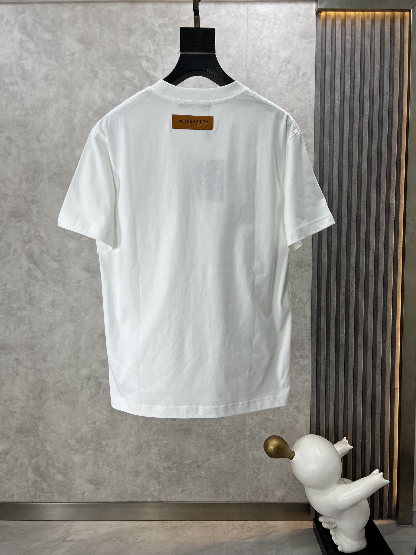 v2024Ss最新款短袖T恤原标定制面料手感柔软穿着舒适做工精细.上身效果无敌帅气L码数S-2xl