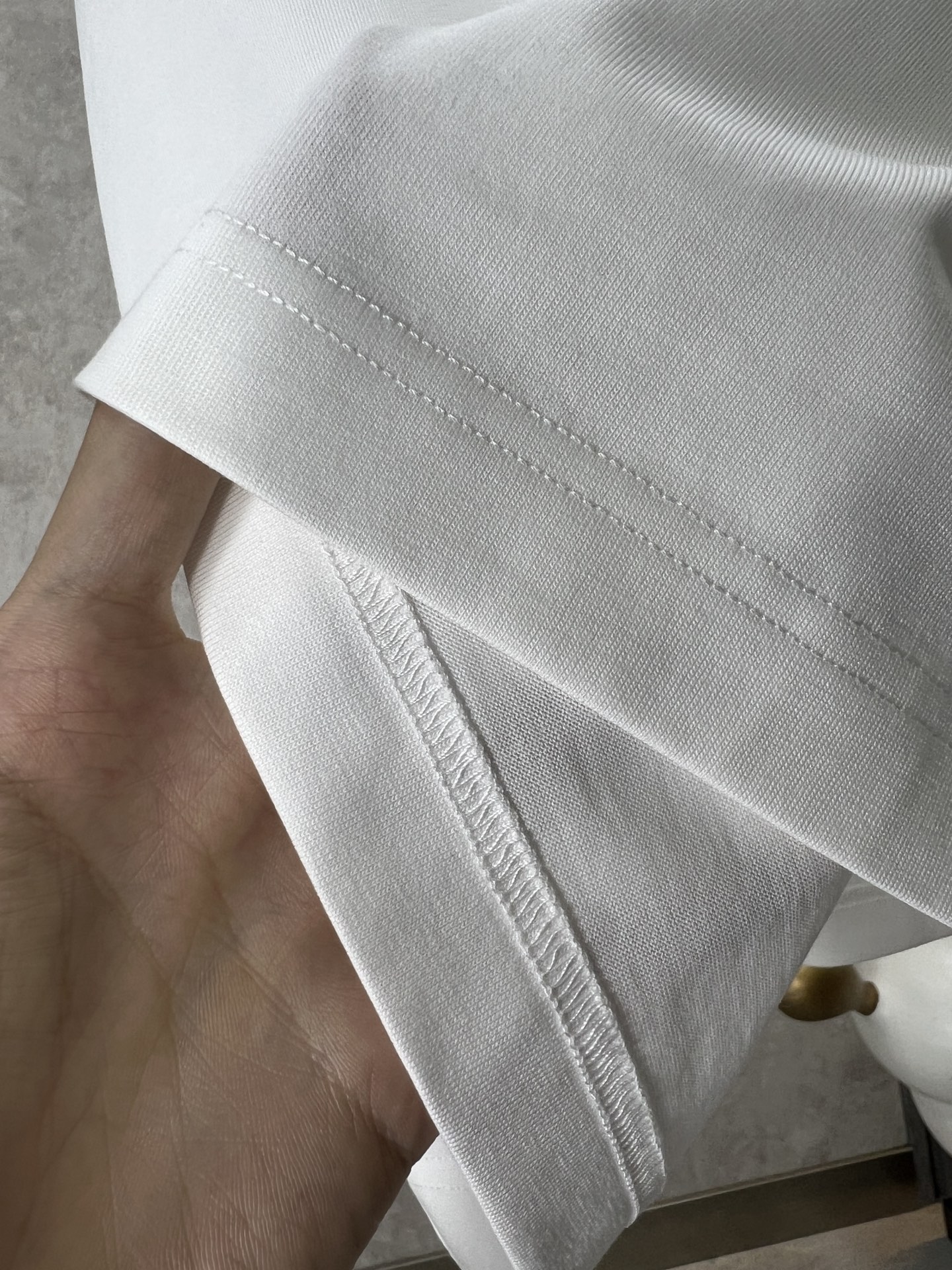 Moncler蒙口2024Ss最新款短袖T恤原标定制面料手感柔软穿着舒适做工精细.上身效果无敌帅气L码数