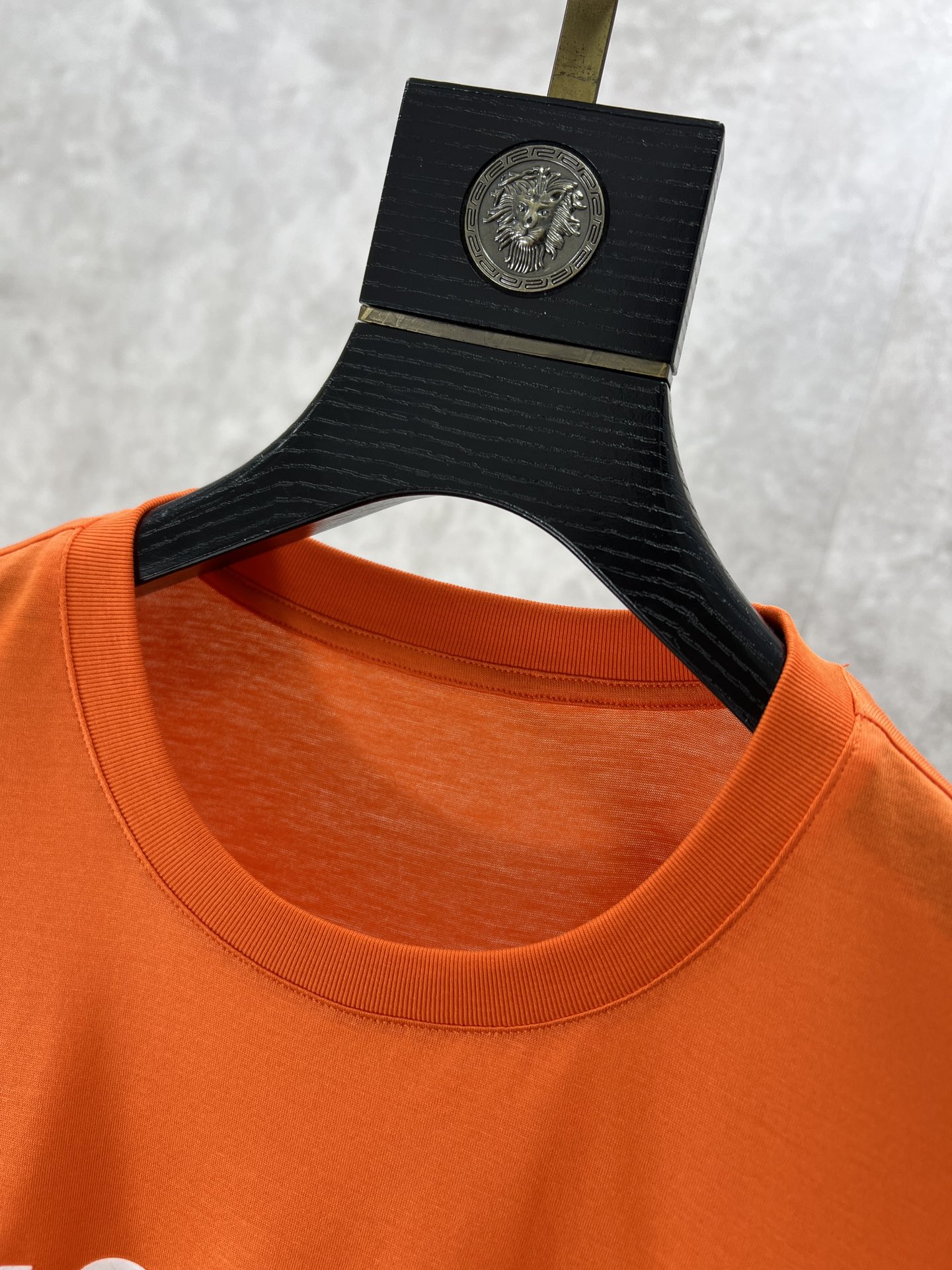 Moncler蒙口2024Ss最新款短袖T恤原标定制面料手感柔软穿着舒适做工精细.上身效果无敌帅气D码数