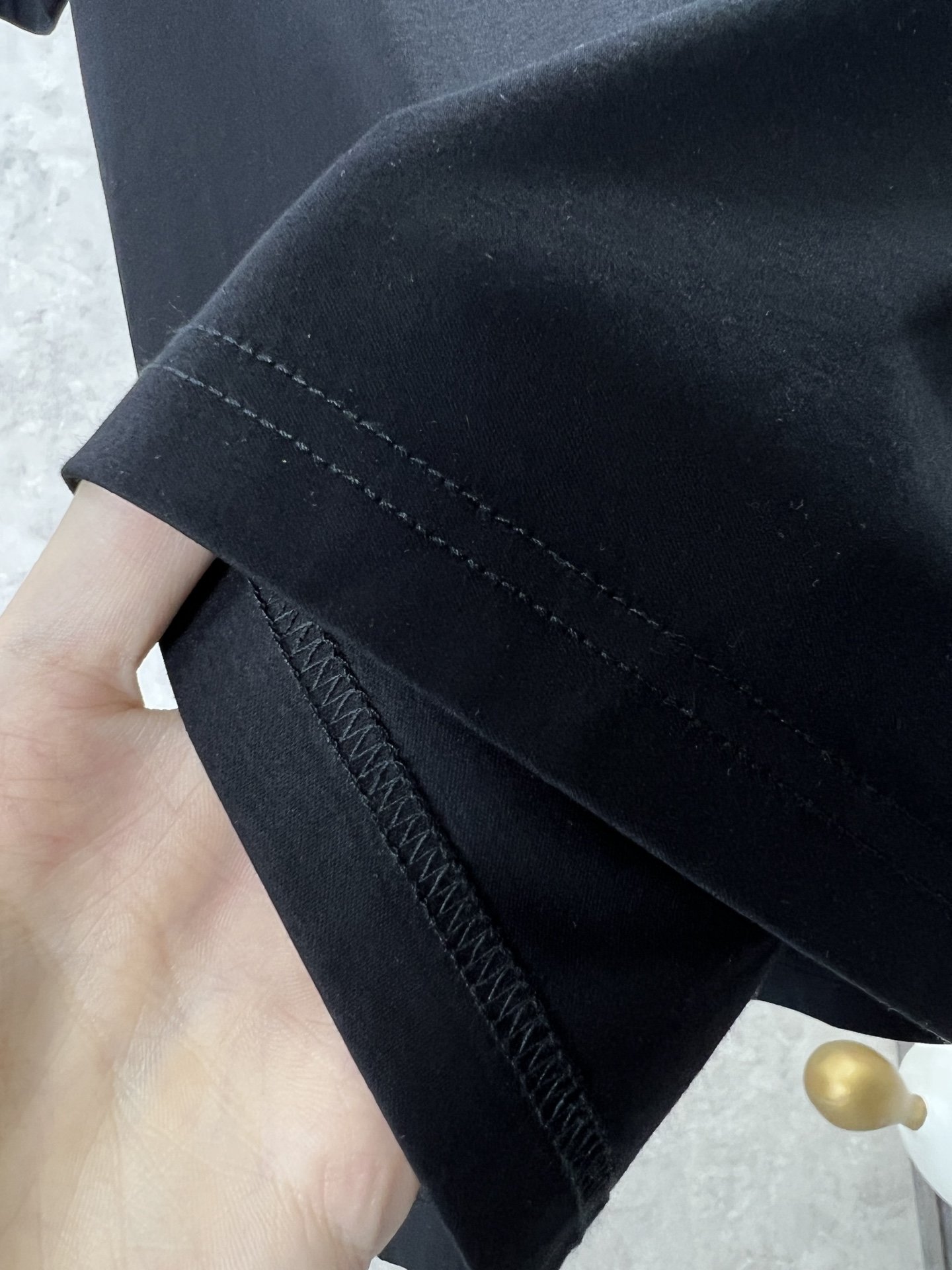 v2024ss最新款圆领短袖T恤上身效果面料重工印花定制定染螺纹领口不易变形手感非常舒服超级百搭好看的一