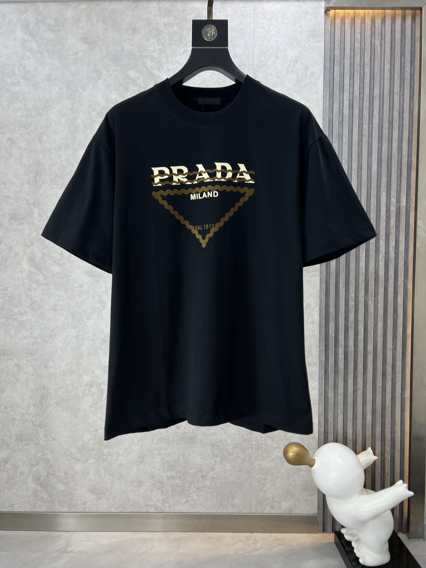 Prada Kleding T-Shirt Zwart Wit Unisex Katoen Dubbele garens katoen Korte mouw