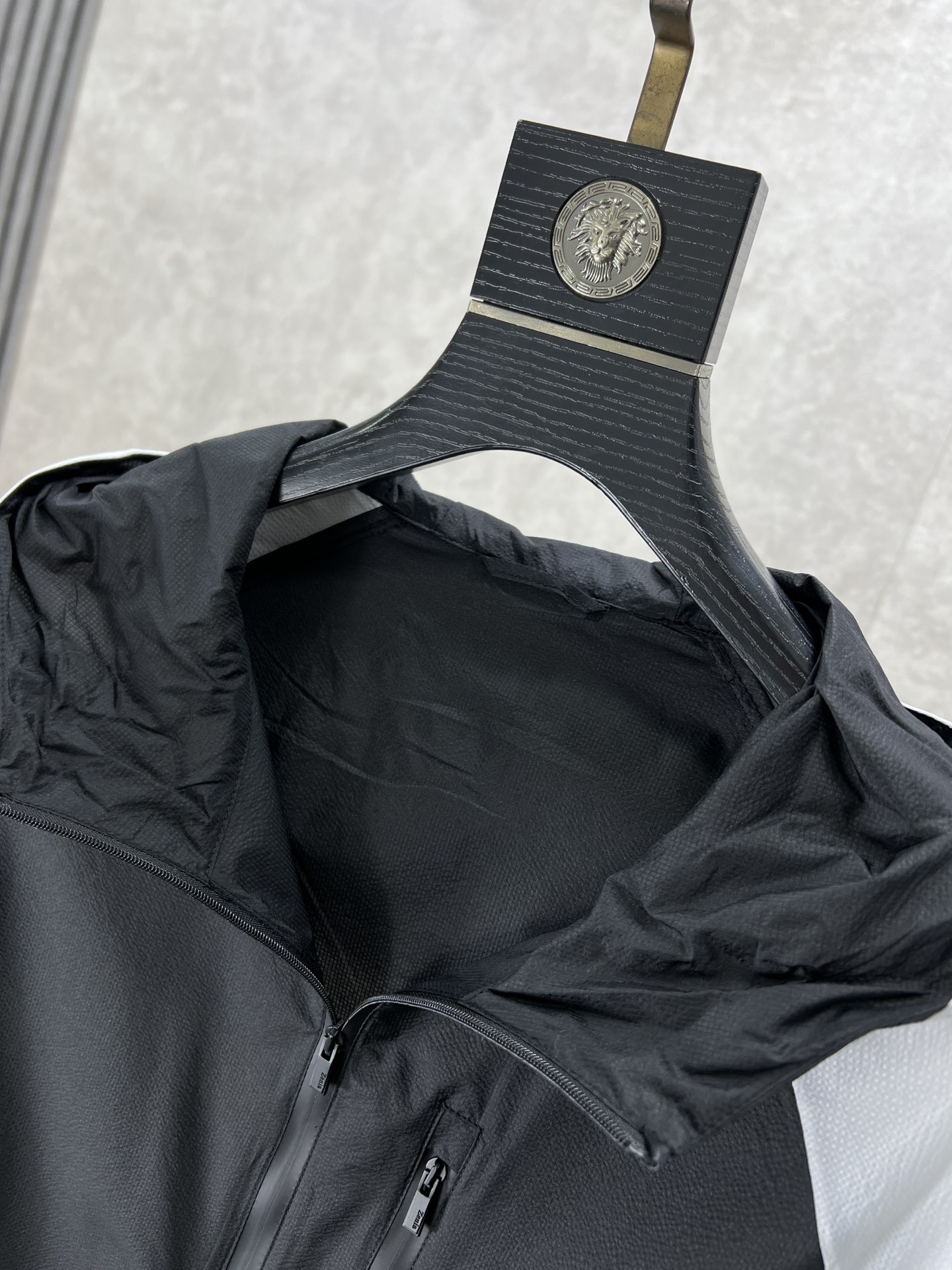 Zegna杰尼亚2024春夏新款系列-原单面料皮肤衣/防晒服作为一个历经百年的奢侈品牌时至今日依然热度不