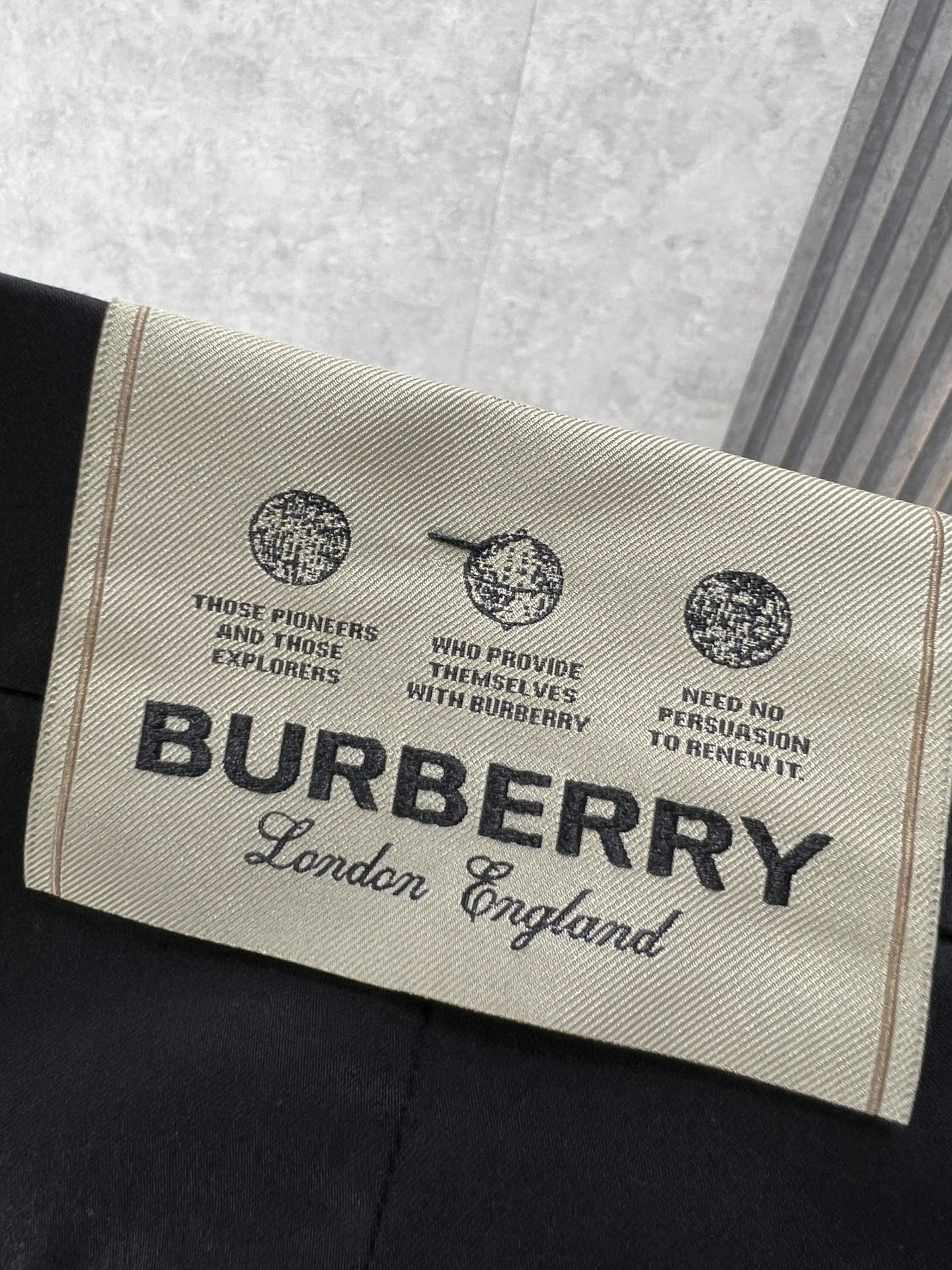 Burberry巴宝莉2024春夏最新品休闲裤F家欧货大厂品质男款时尚休闲西裤长裤款式轻简同时能将品牌风